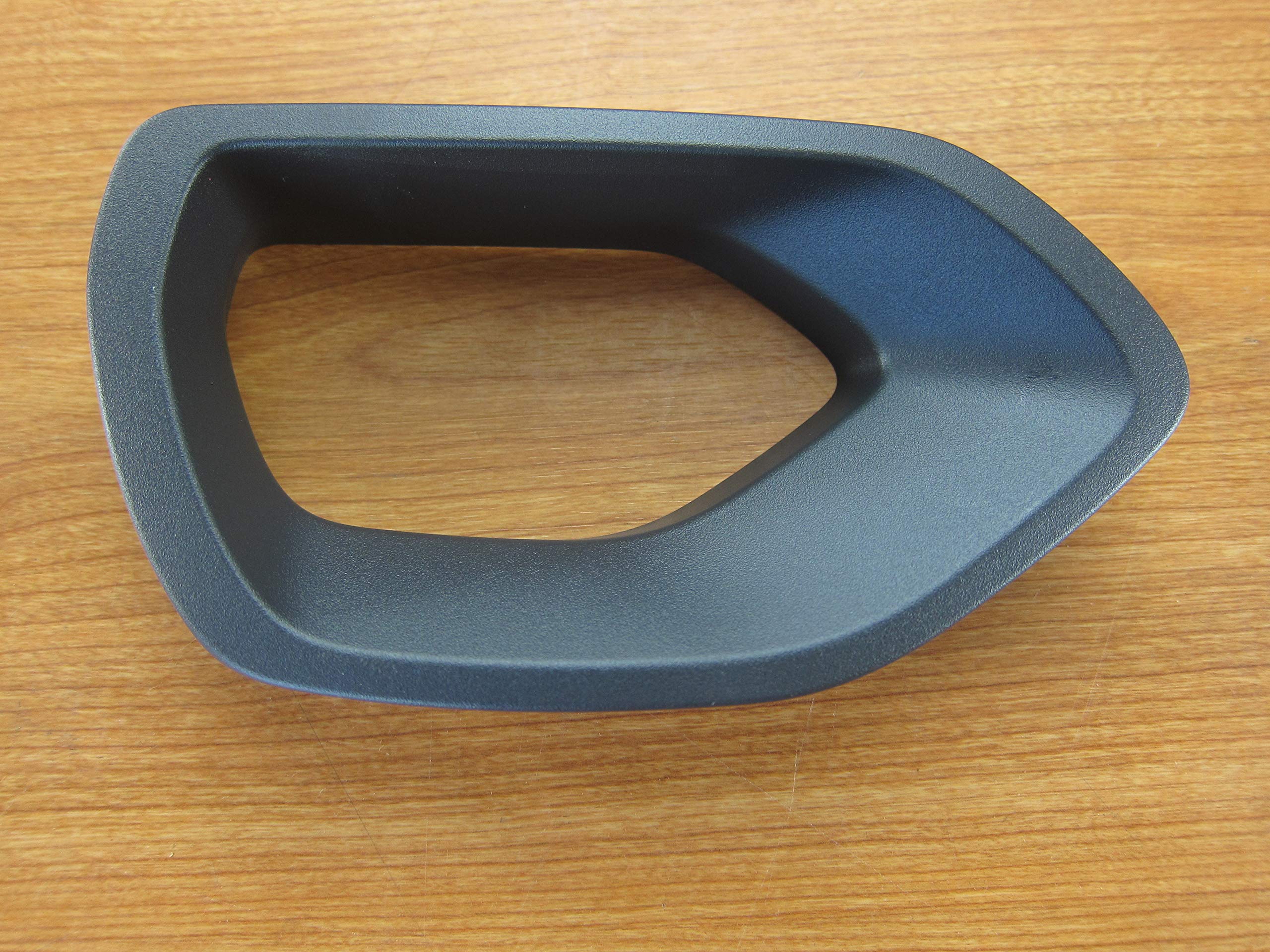 Genuine Mopar OEM Dodge Charger Right Upper Grille Bezel Replacement Part - Perfect Fit for Performance Grille Upgrade | Compatible with Dodge Charger Models | Enhances Front End Appearance & Aerodynamics