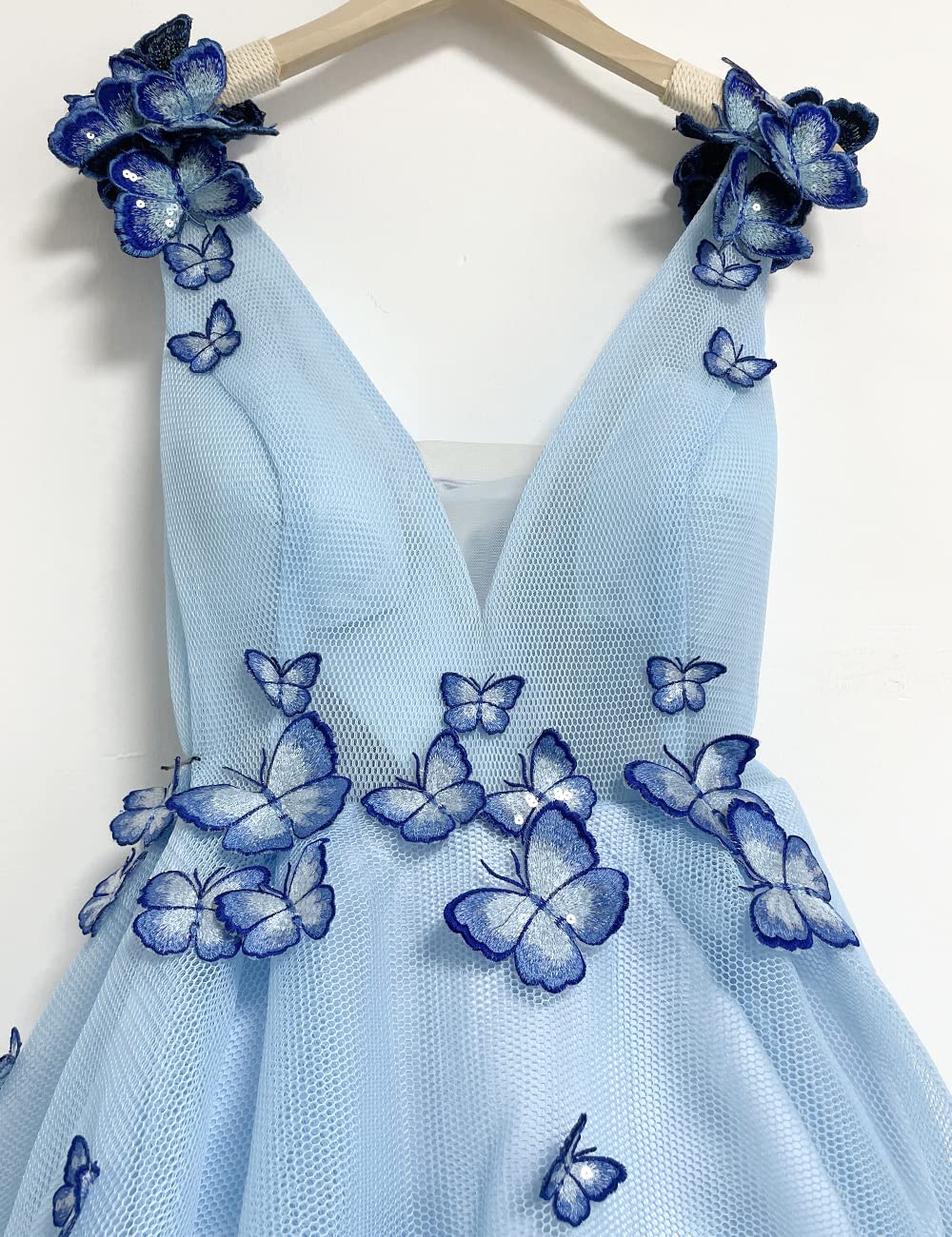 Elegant 3D Butterfly Women's Homecoming Dress - Mesh Formal Party Gown with Lace Up Back, Short Prom & Cocktail Dress for Dances, Weddings & Special Events