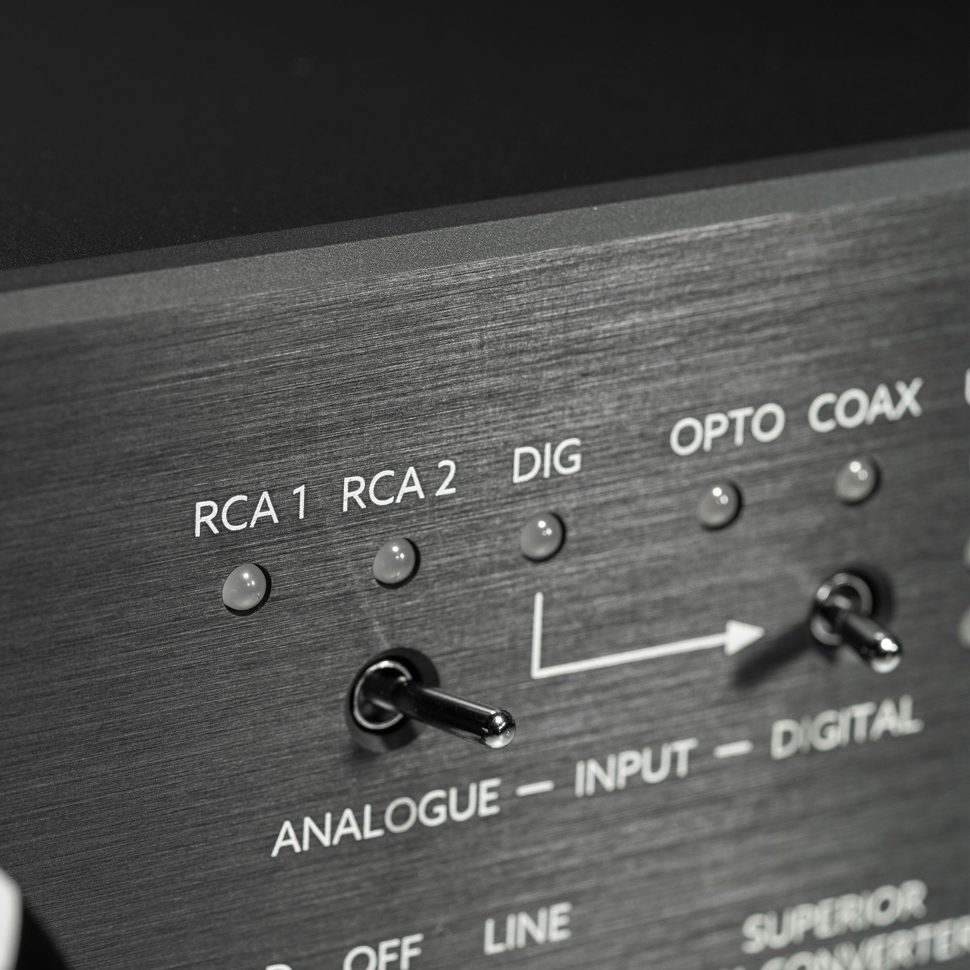 Violectric DHA V380² Balanced Headphone Amplifier & DAC - High-End Audio Equipment for Audiophiles | Perfect for Home Studio, Music Production & Critical Listening
