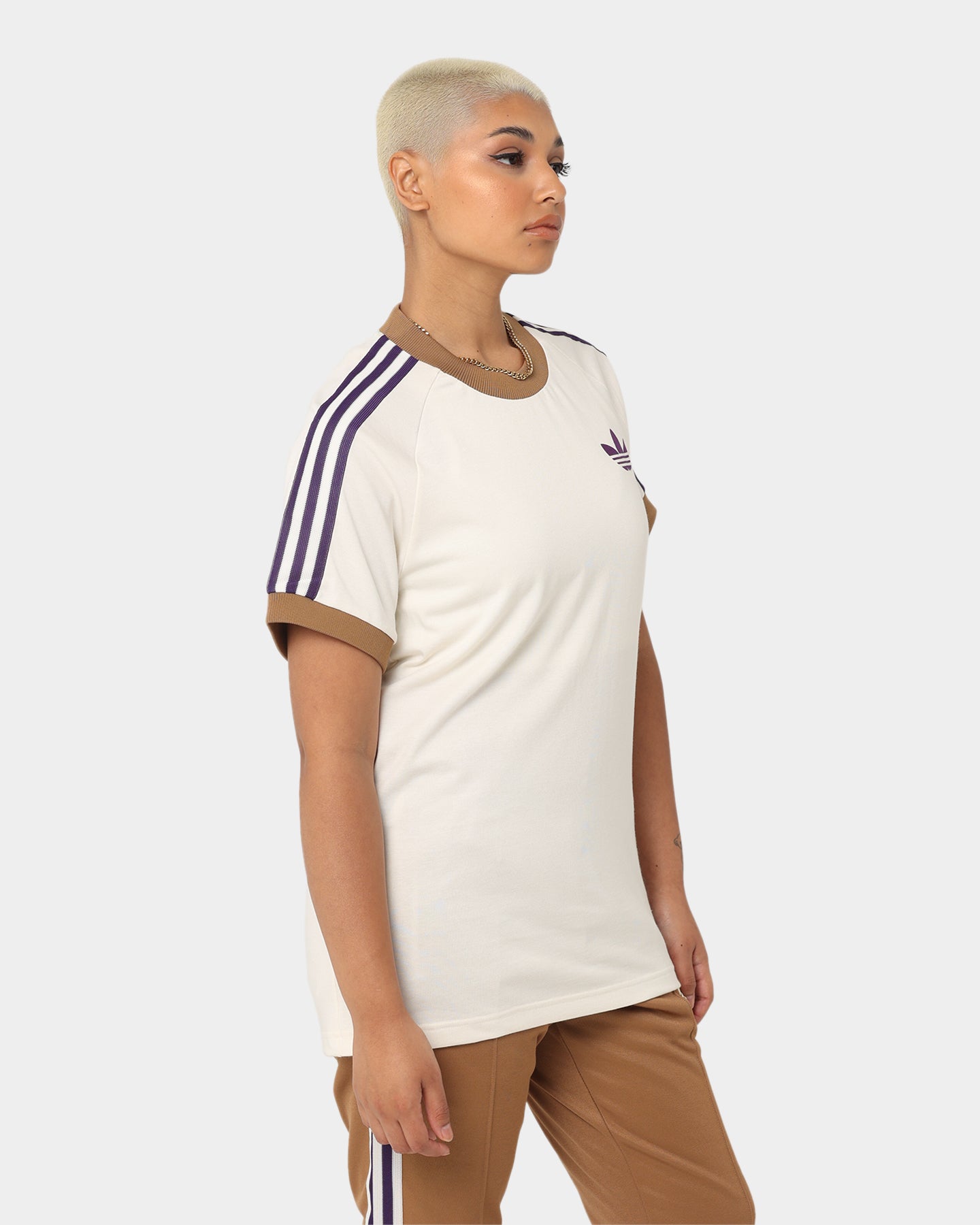 Adidas Adicolor Cali T-Shirt for Men - Cream White Casual Tee | Comfortable Cotton Shirt for Streetwear, Gym & Everyday Wear