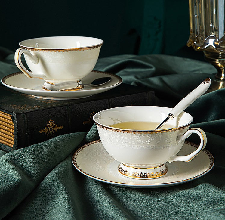 Premium Bone China Porcelain Coffee Cup Set - 6-Piece White Ceramic Tea Cups with Saucers, Elegant British-Style Tea Set in Luxury Gift Box - Perfect for Afternoon Tea, Gifts & Home Decor