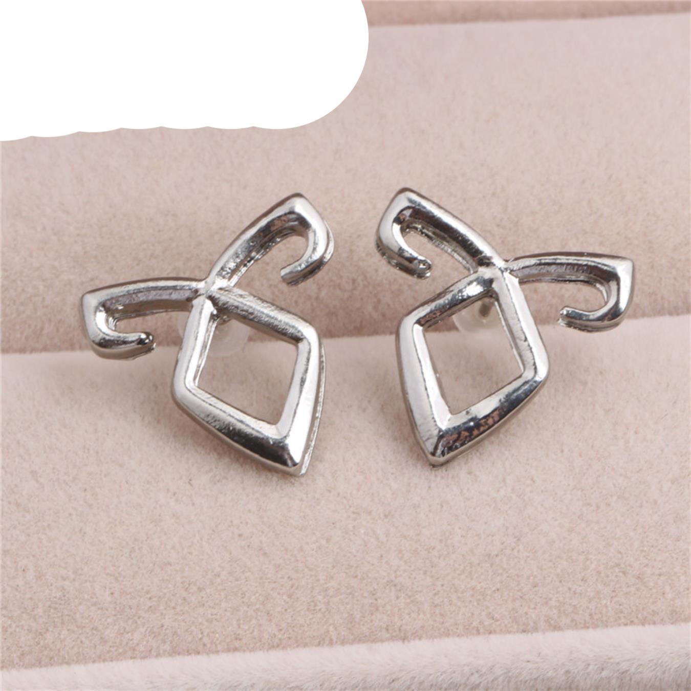 The Mortal Instruments City of Bones Angelic Power Stud Earrings - Movie Inspired Jewelry for Fans & Collectors - Perfect for Cosplay, Gift Giving & Fantasy Fashion
