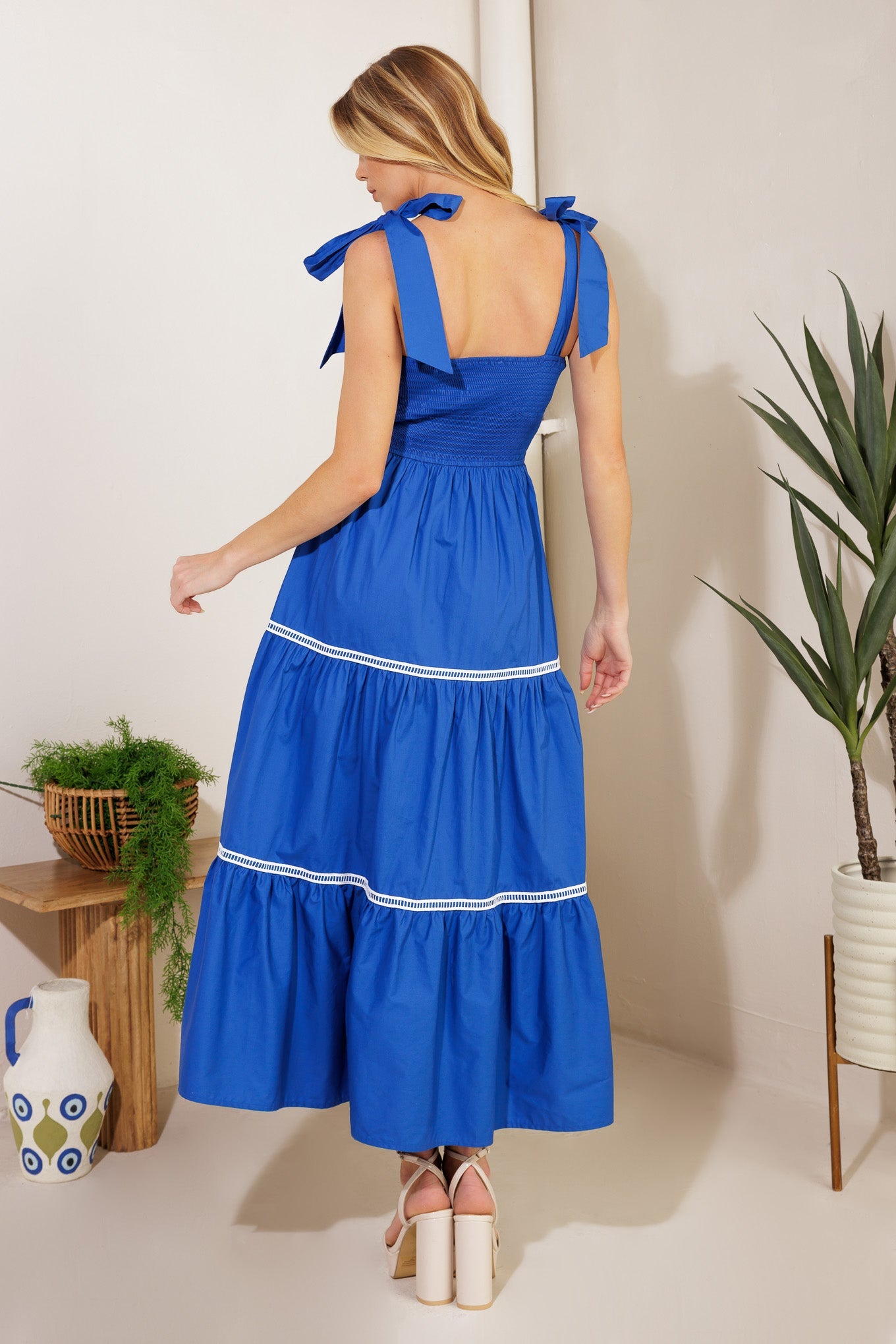 Elegant Lace Trim Poplin Midi Dress for Women - Perfect for Summer, Weddings & Special Occasions