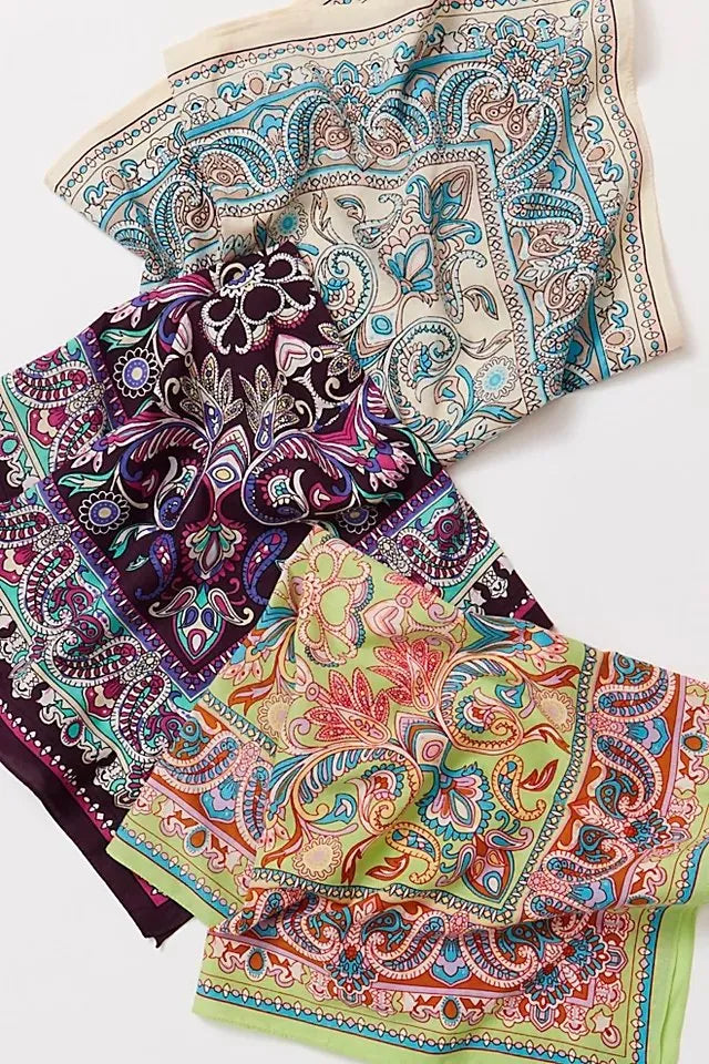 Stylish Paisley Print Bandana - Soft Cotton Fashion Scarf for Men & Women - Perfect for Outdoor Activities, Music Festivals, and Casual Wear