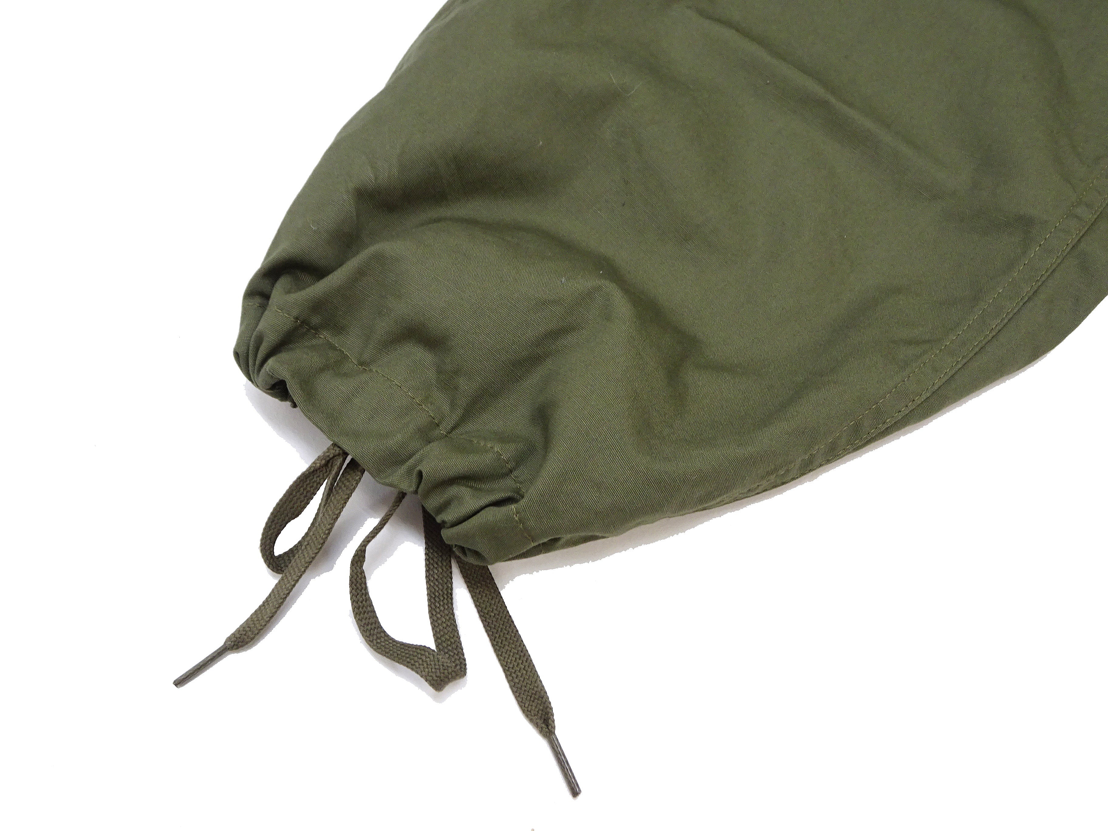 Buzz Rickson US Army Vietnam Tropical Jungle Cargo Pants - Loose Fit Straight Wide Leg Men's Military Style BR42500 in Olive | Perfect for Outdoor Adventures, Hiking & Vintage Fashion Enthusiasts