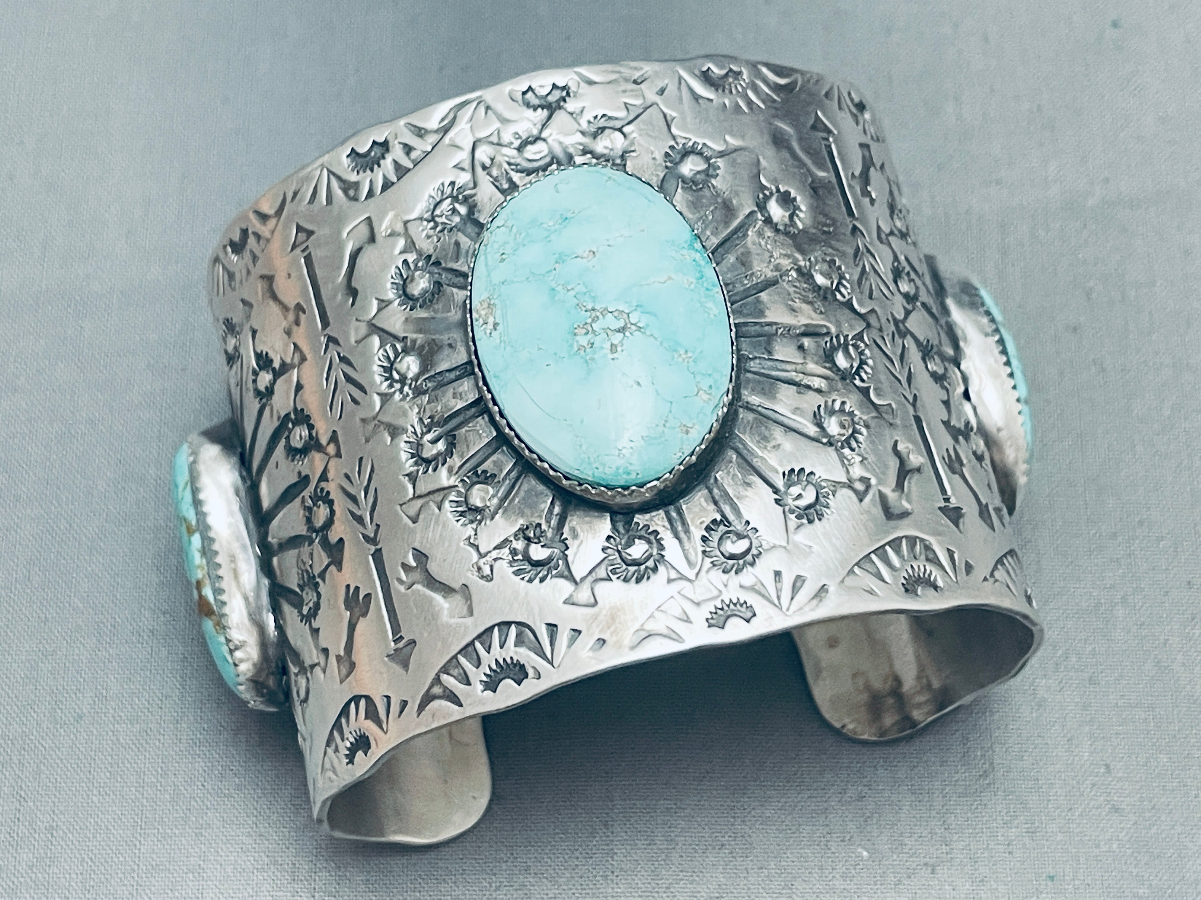 121 Grams Genuine Native American Navajo Turquoise Sterling Silver Cuff Bracelet - Handcrafted Jewelry for Women, Boho Chic Accessory, Gift for Her, Perfect for Weddings & Special Occasions