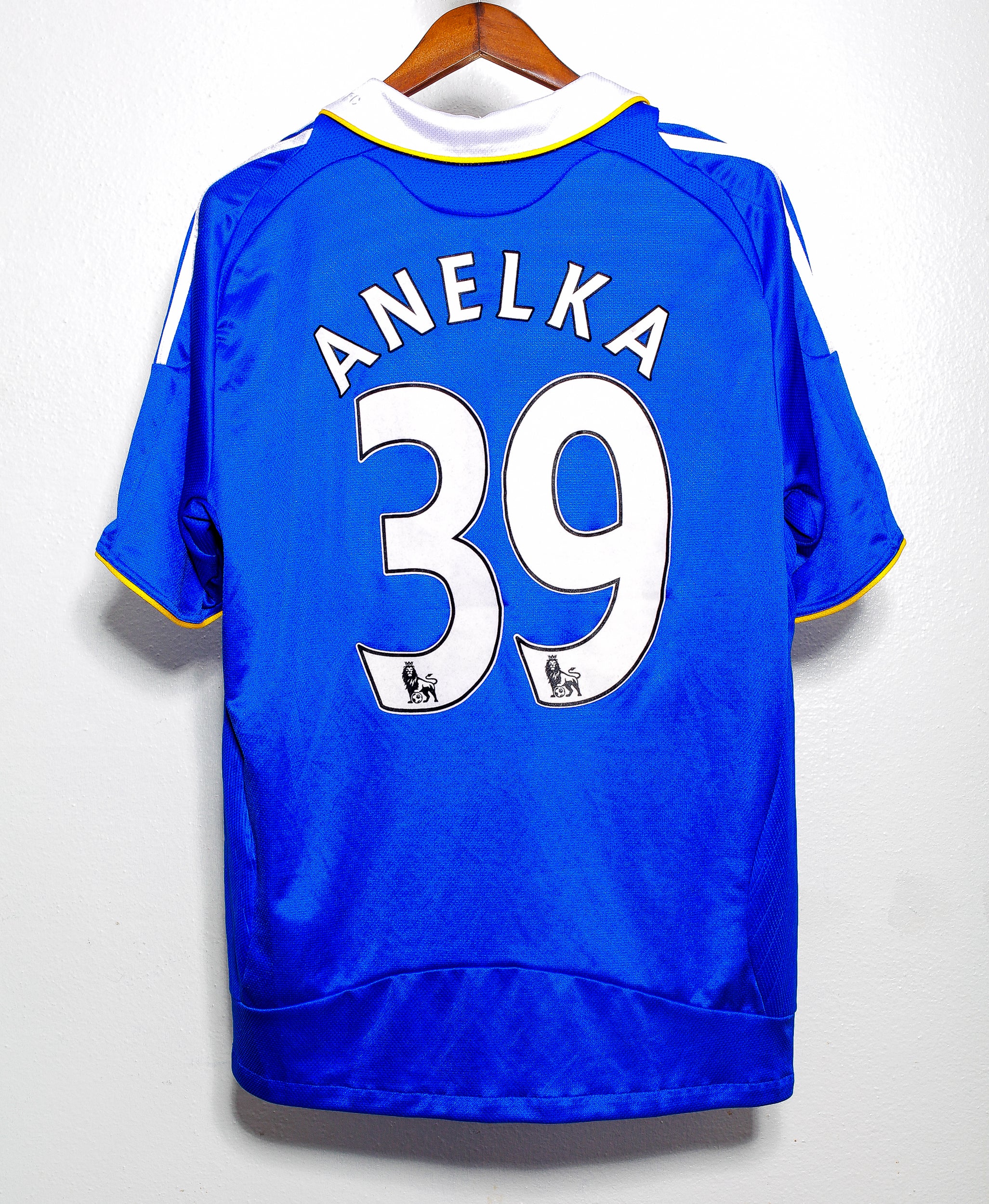2009 Chelsea FC Home Jersey #39 Anelka - Authentic Replica Soccer Shirt (Size L) - Perfect for Matchdays, Fan Events & Collectibles