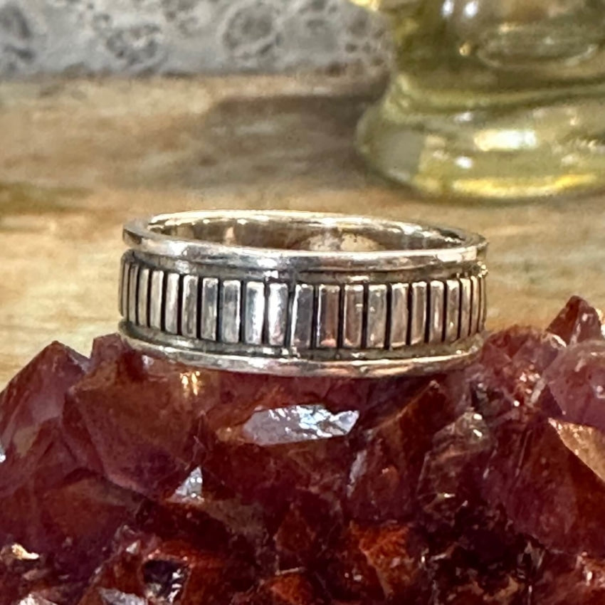 Sterling Silver Reeded Band Ring - Size 12 - Elegant Stackable Wedding Band for Women & Men - Perfect for Anniversary, Engagement & Everyday Wear