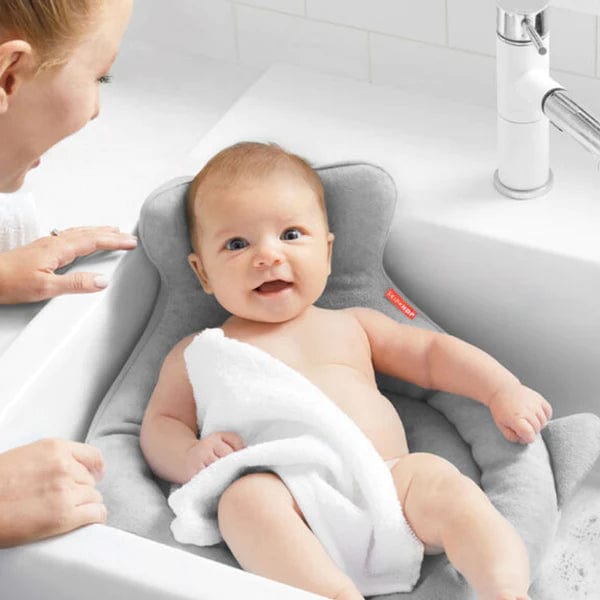 Skip Hop Baby Sink Bather - Soft Grey Bathtub Support for Newborns & Infants - Perfect for Bath Time Safety & Comfort in Kitchen or Bathroom Sink