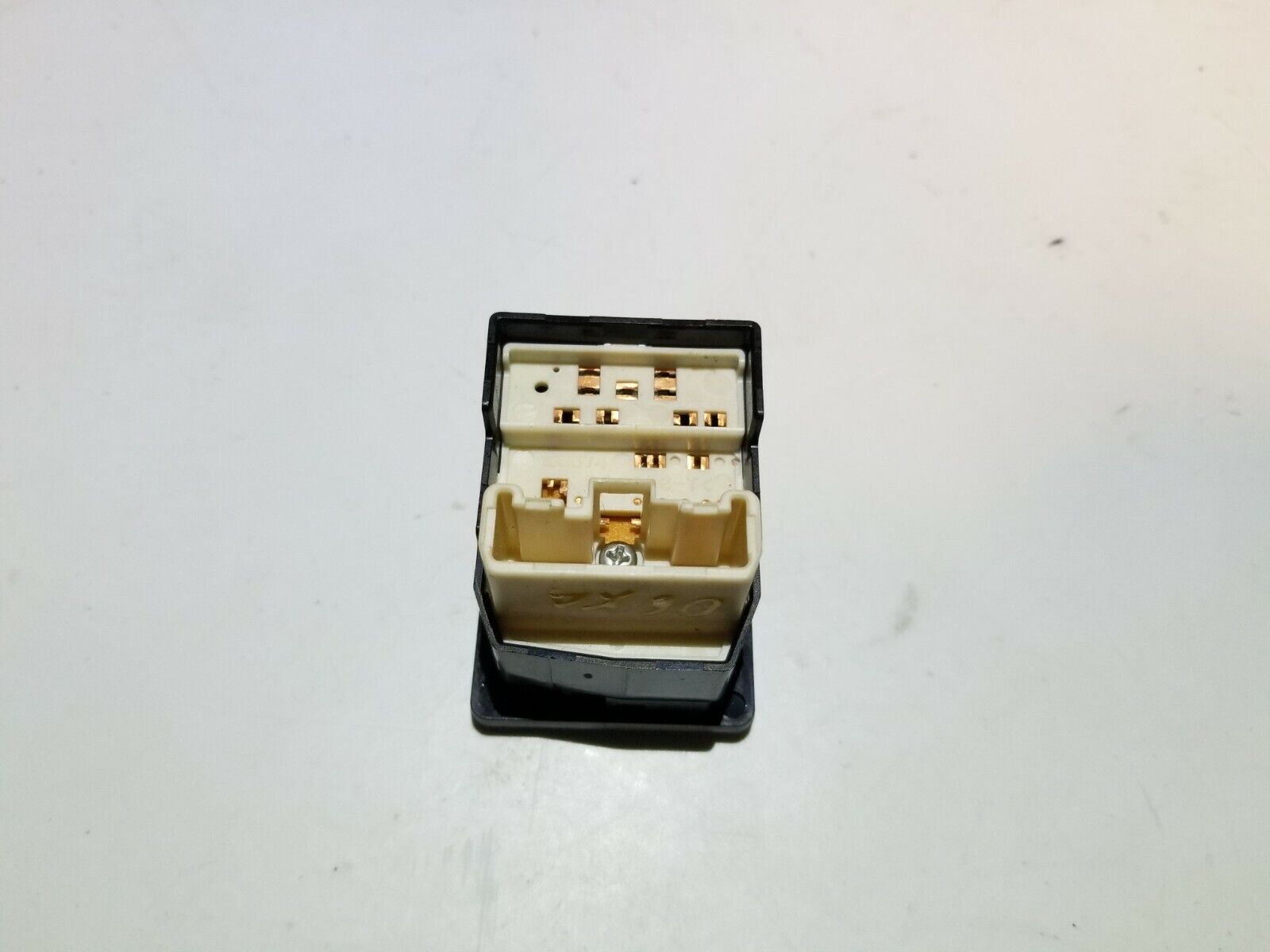 04 05 06 Scion XA Power Mirror Control Switch OEM Replacement - Perfect for DIY Car Repairs & Mirror Adjustments