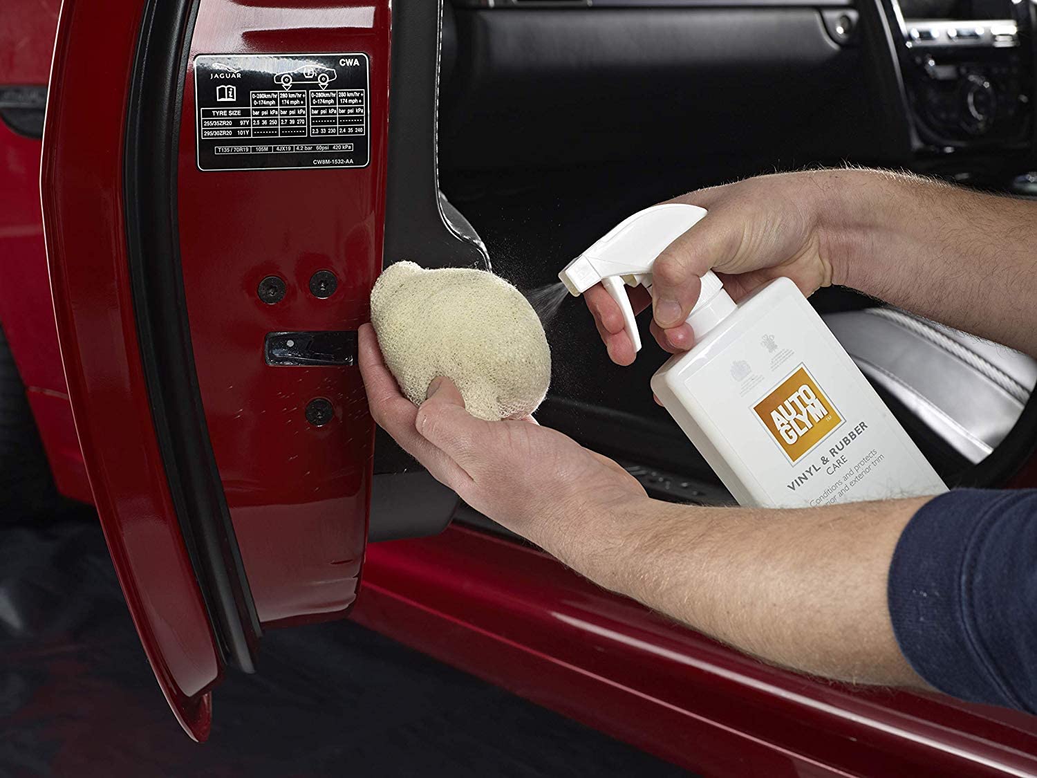Autoglym Vinyl & Rubber Care - Premium Protectant for Car Interiors, Motorcycle Seats & Outdoor Gear | Restores Shine & Prevents Cracking | Ideal for Dashboards, Upholstery & Weather Strips