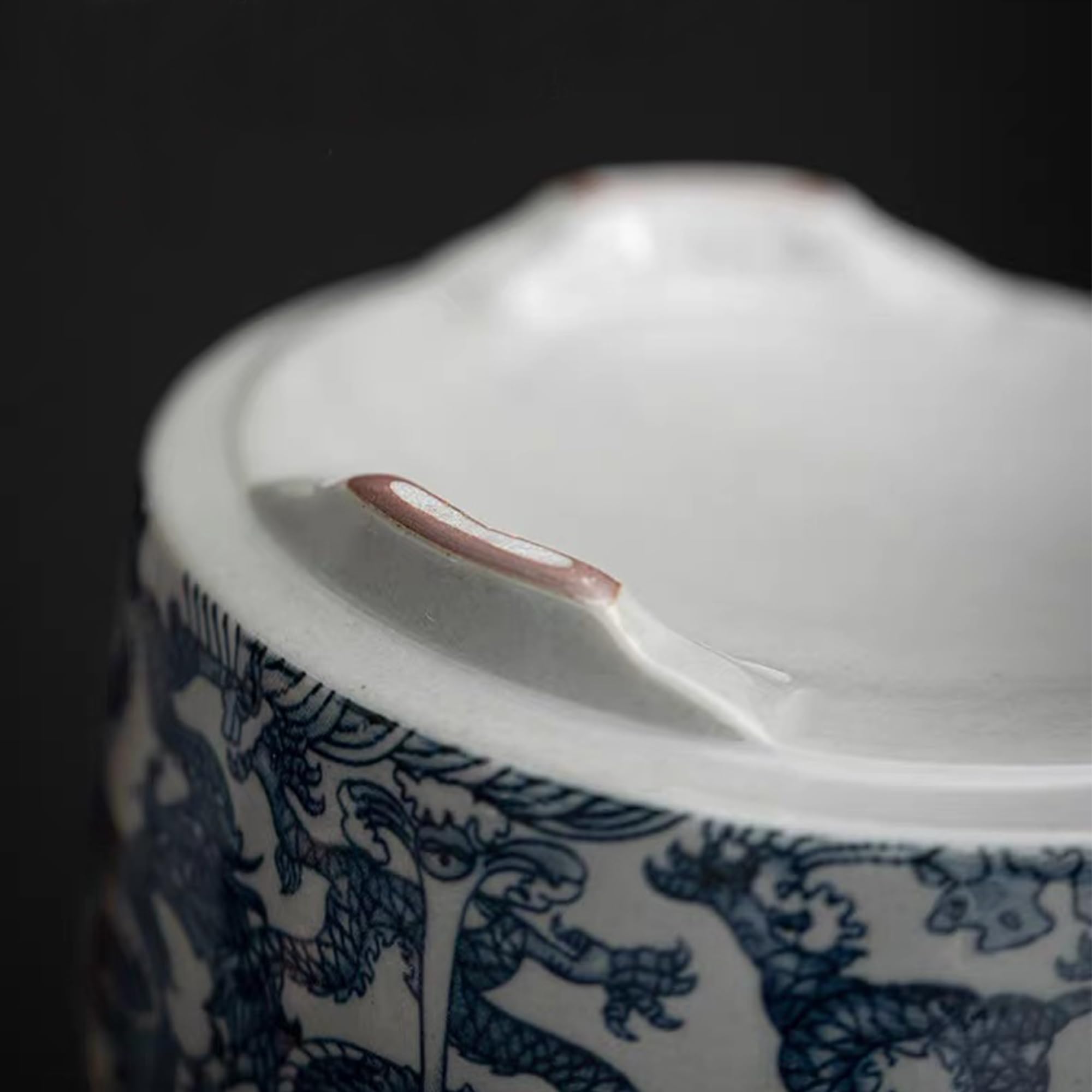 Blue and White Porcelain Garlic Keeper - Ceramic Breathable Garlic Storage Jar for Kitchen, Airtight Garlic Saver Container for Chili, Onion & Vegetables | Perfect for Pantry, Countertop & Farmhouse Decor