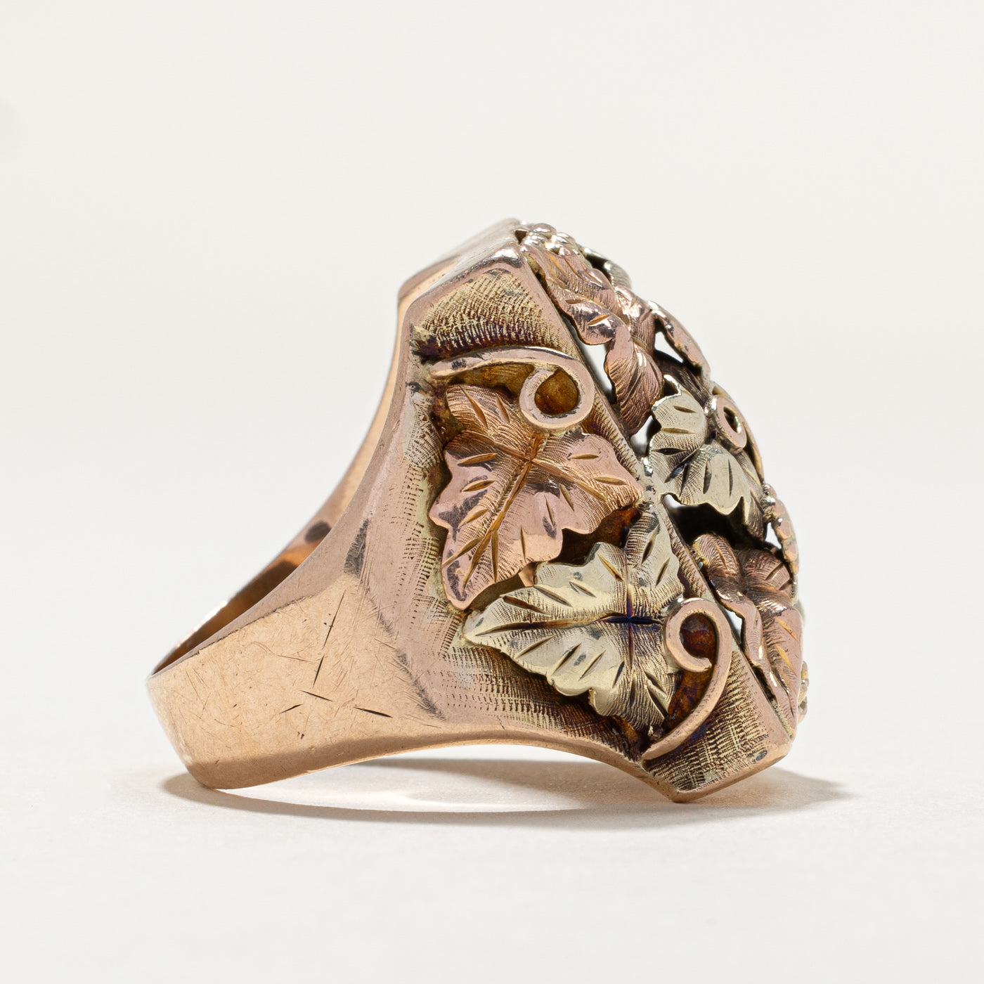 10K Black Hills Gold Leafy Vine Motif Cocktail Ring for Women - Size 11 | Elegant Party Jewelry for Evening Events & Special Occasions
