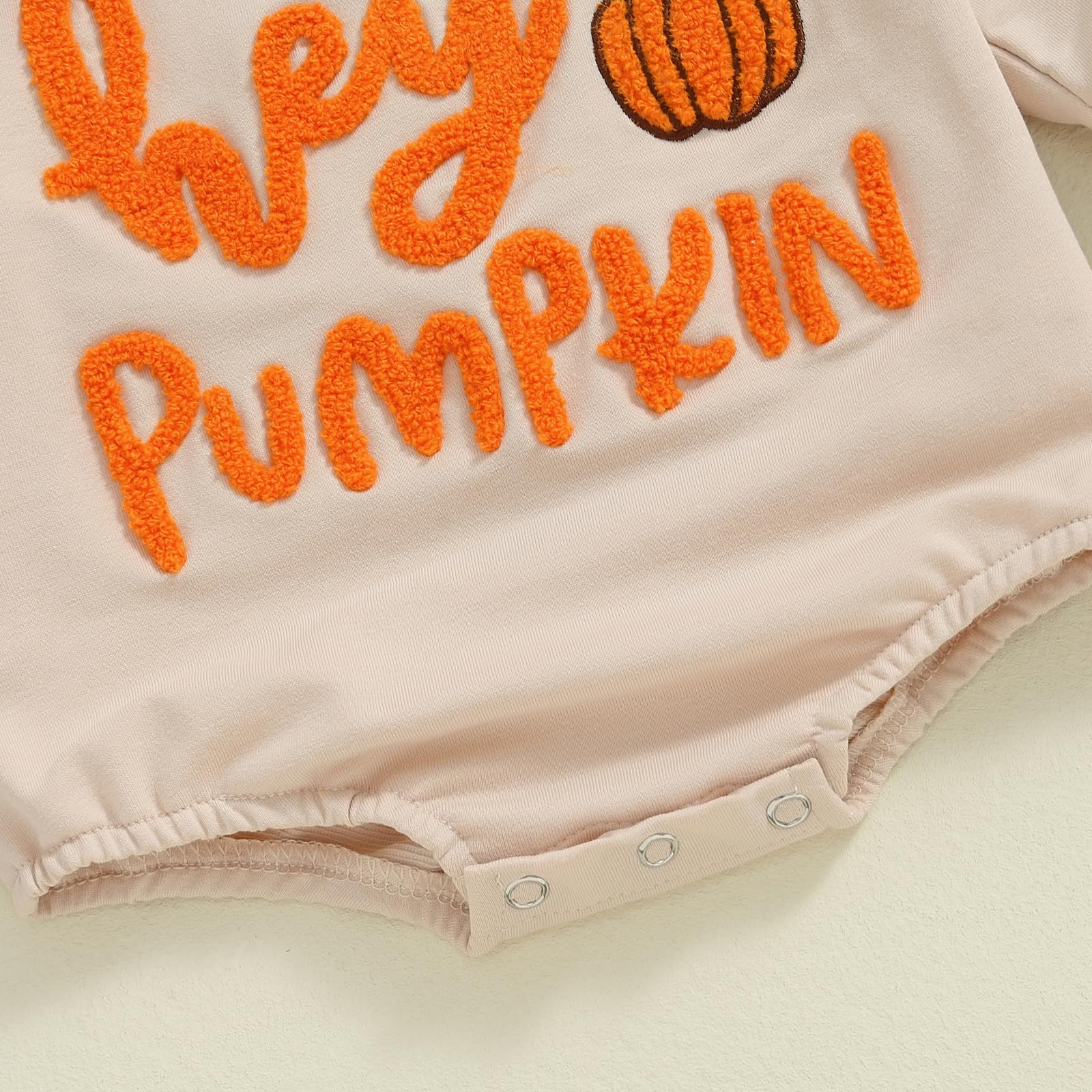 Adorable Halloween Baby Outfit - Pumpkin Ghost Long Sleeve Romper for Newborn Girls & Boys | Cozy Fall Bodysuit for Trick-or-Treating & Photo Shoots