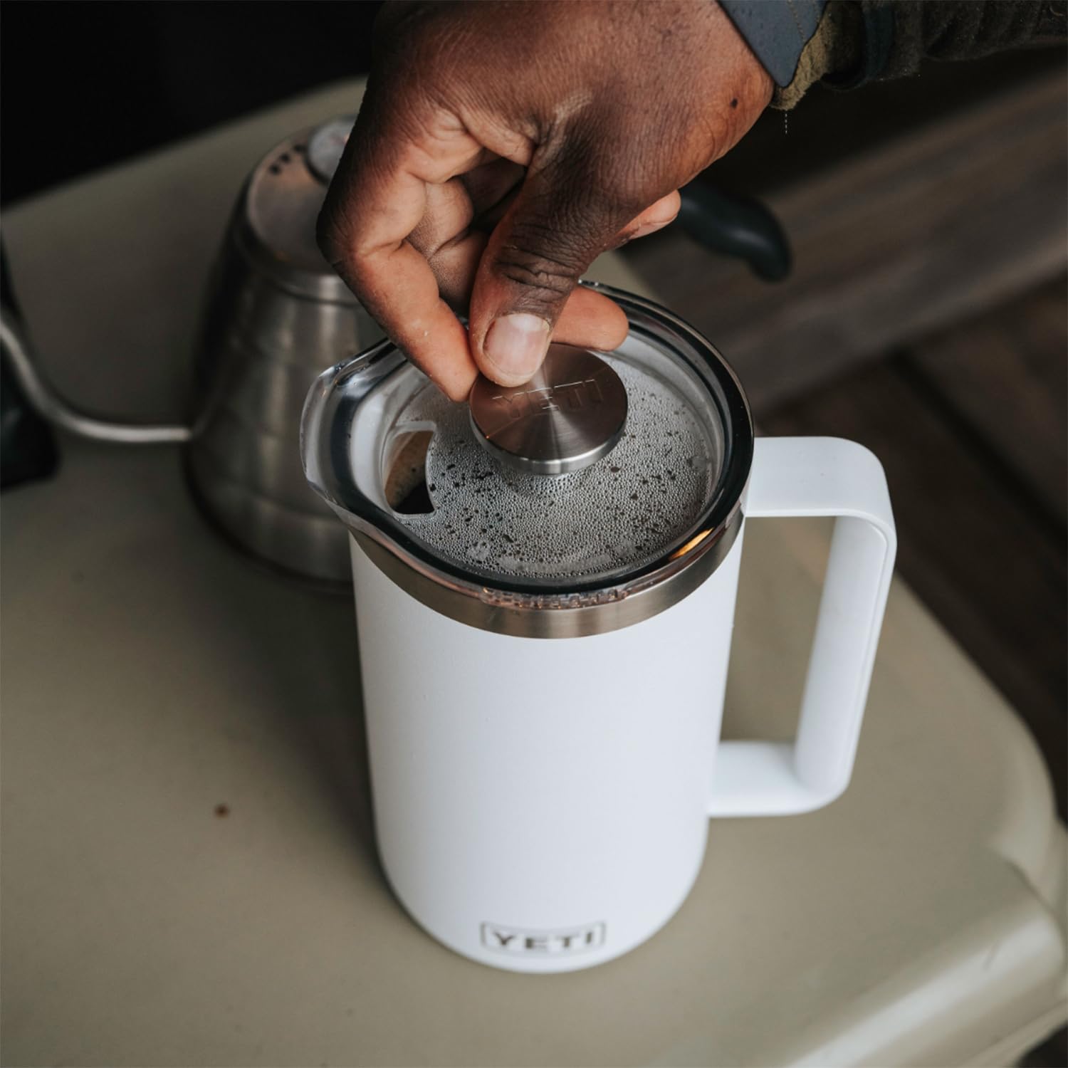 YETI Rambler French Press Coffee Maker with GroundsControl Filter - Insulated Stainless Steel Coffee Press for Camping, Travel & Home Brewing