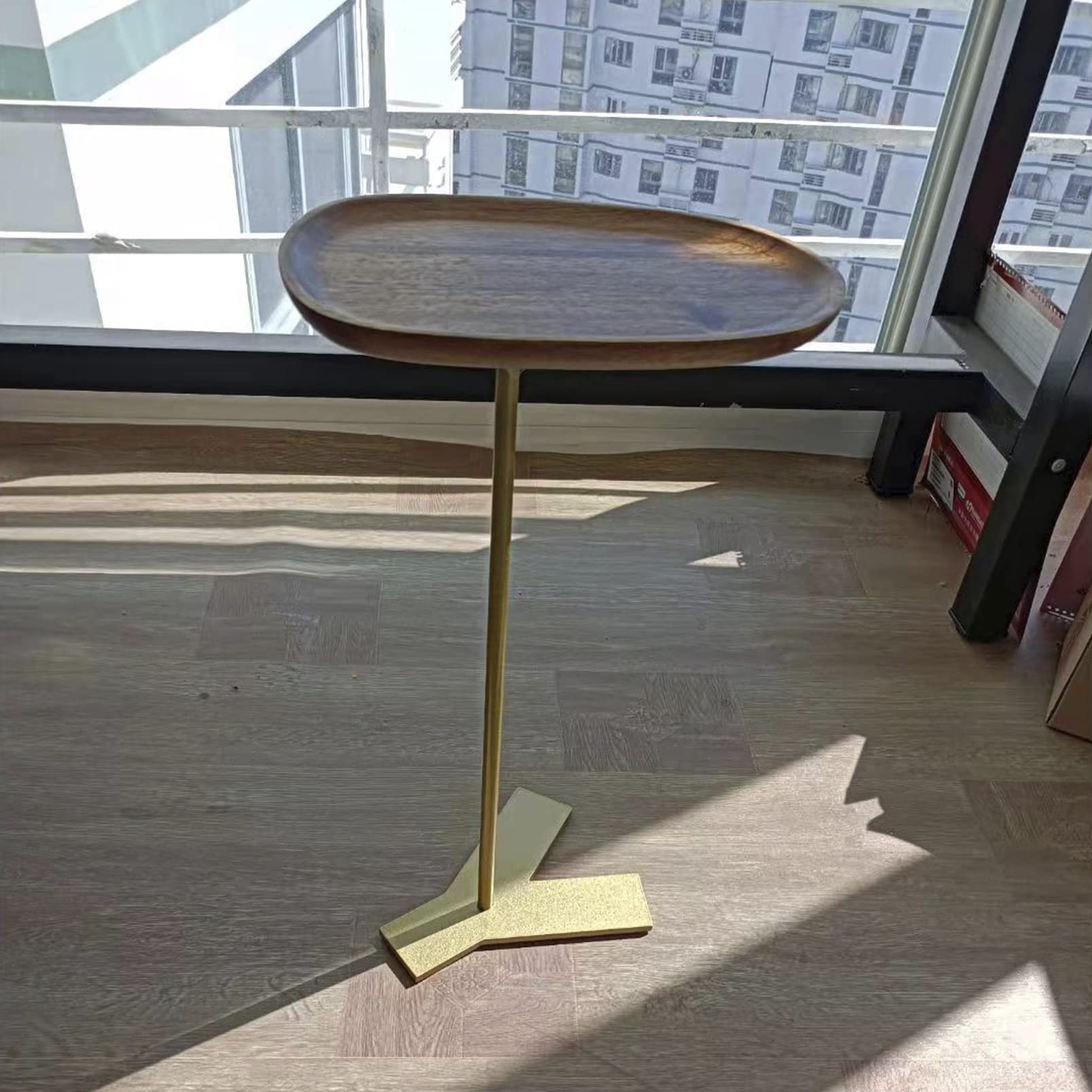 Modern Solid Wood Side Table with Metal Pole - Small C End Table for Living Room, Sofa, Bedroom Nightstand - Anti-Collision Coffee Table for Snacks, Drinks, Books & TV Tray - Perfect Gift for Home Decor (Gold) - Ideal for Small Spaces, Apartments & Dorm Rooms