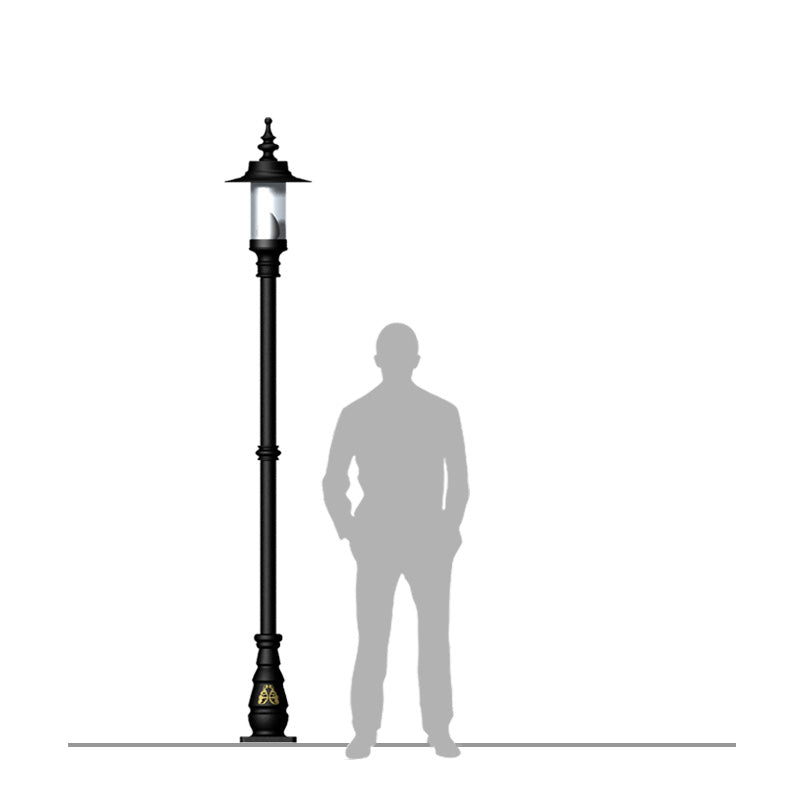 Betley 1Lt Cast Iron Lamp Post - Outdoor Garden Lighting for Pathways, Driveways & Porches