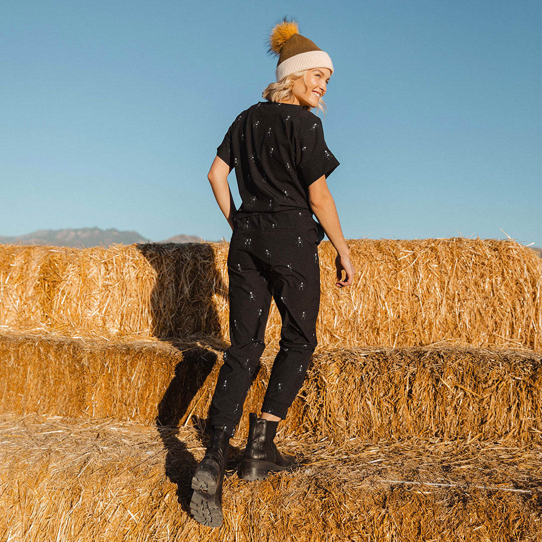 Spooky 3.0 Halloween Themed Joggers - Comfortable Destination Pants for Costume Parties & Trick-or-Treating