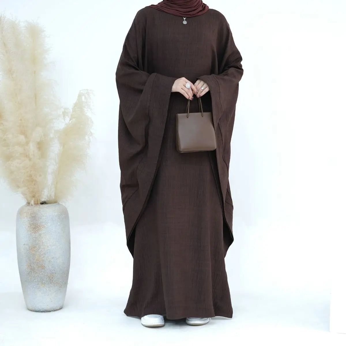 Elegant Muslim Women's Batwing Sleeve Farasha Abaya Dress - Modest Islamic Prayer Dress for Mosque & Special Occasions