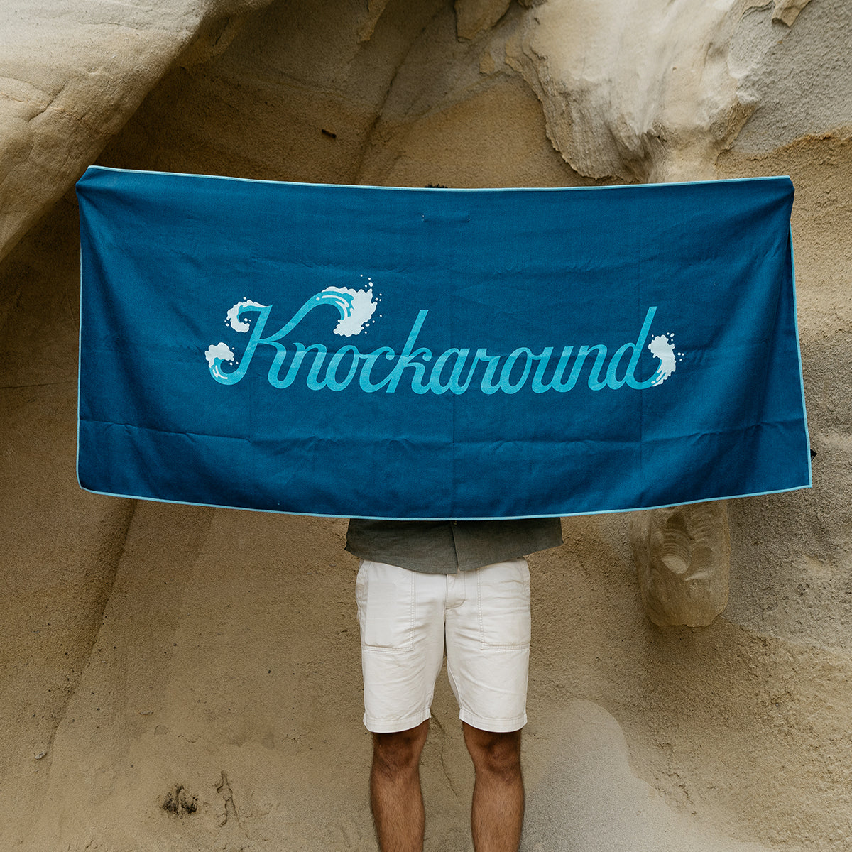Adventure Towel - Quick Dry, Lightweight & Compact Travel Towel for Hiking, Camping, Beach & Gym - Knockwave