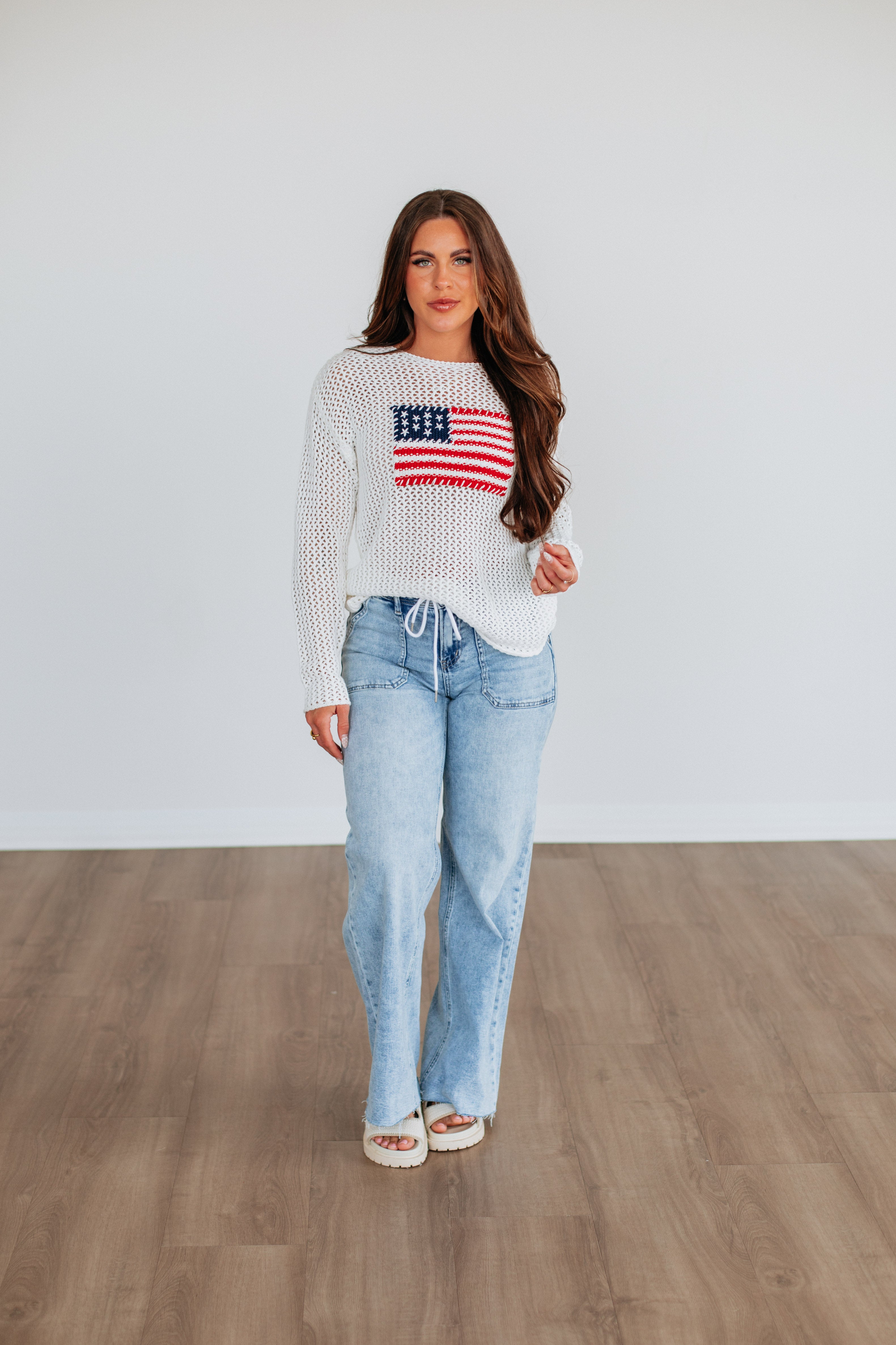 All American Dreams Sweater - Cozy Pullover for Men & Women | Perfect for Fall, Winter & Holiday Outfits | Casual Wear & Christmas Gift Idea