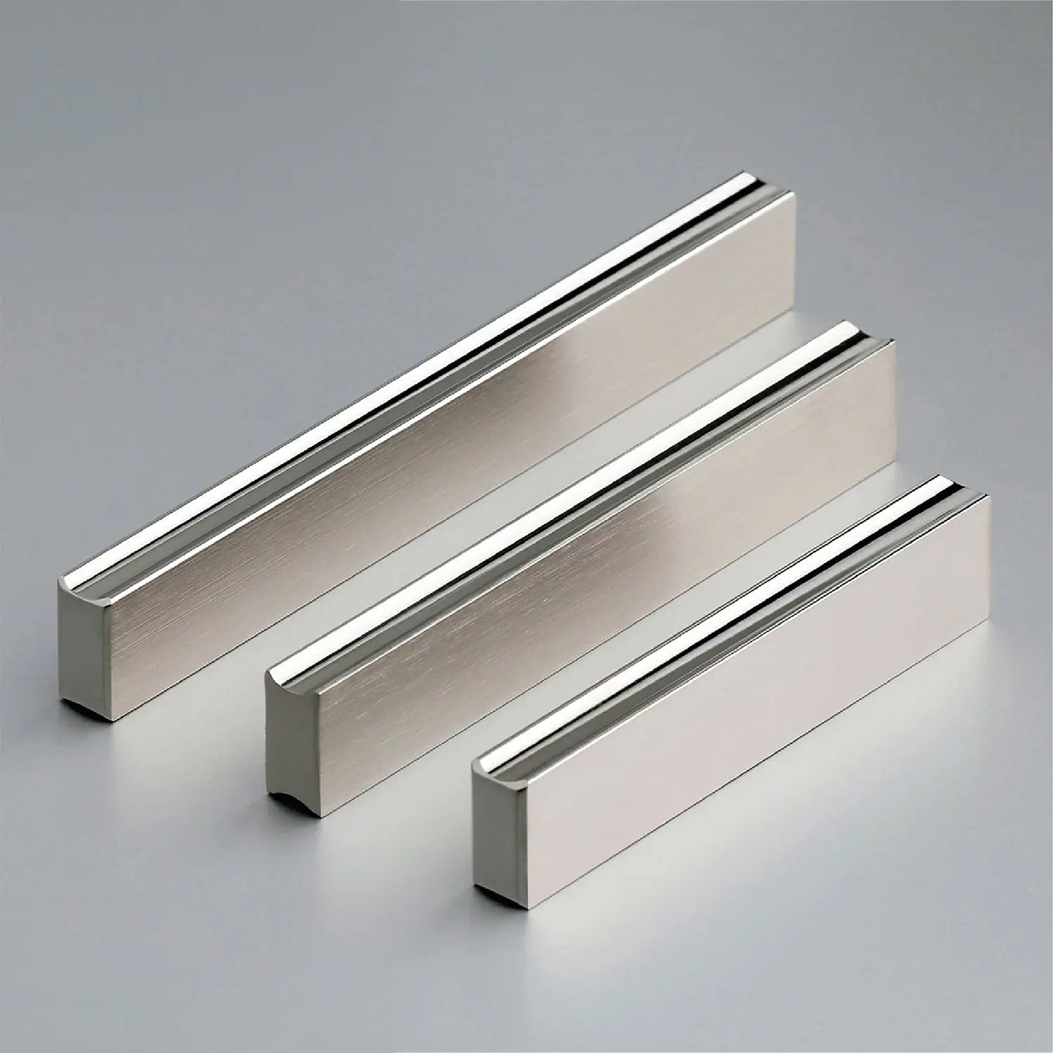 Premium Stainless Steel Cutlery Rest - Elegant Satin Finish - Utensil Holder for Dining Table - Perfect for Restaurants, Dinner Parties & Formal Dining