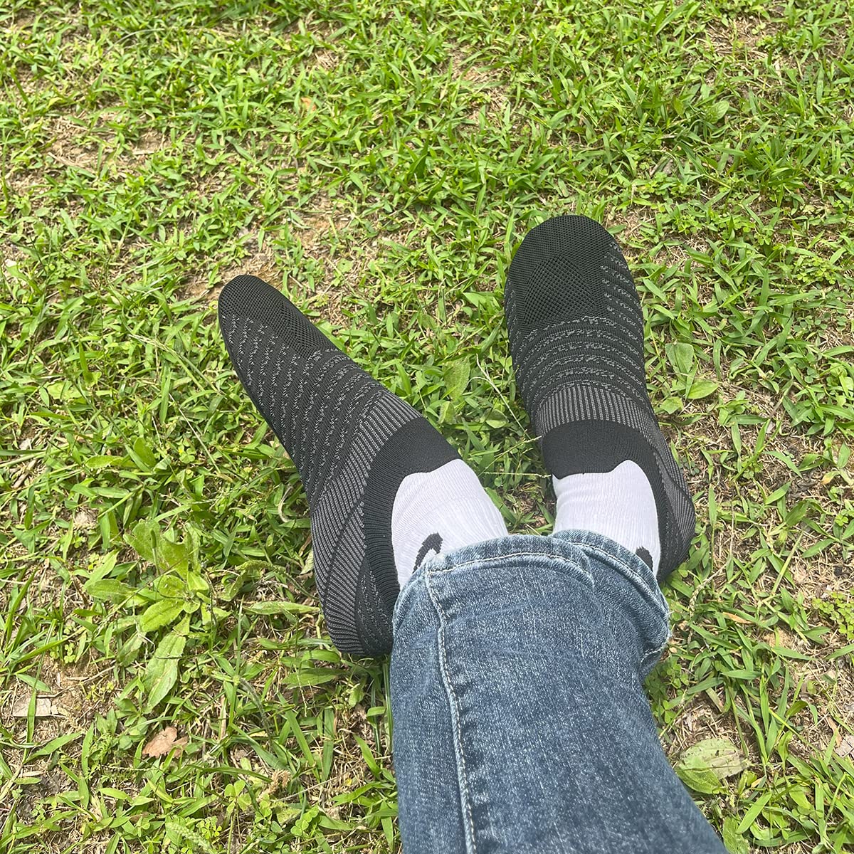 Comfortable Non-Slip Indoor House Slippers for Women & Men - Lightweight Home Shoes with Anti-Skid Sole - Perfect for Relaxing at Home, Lounging & Cold Floors