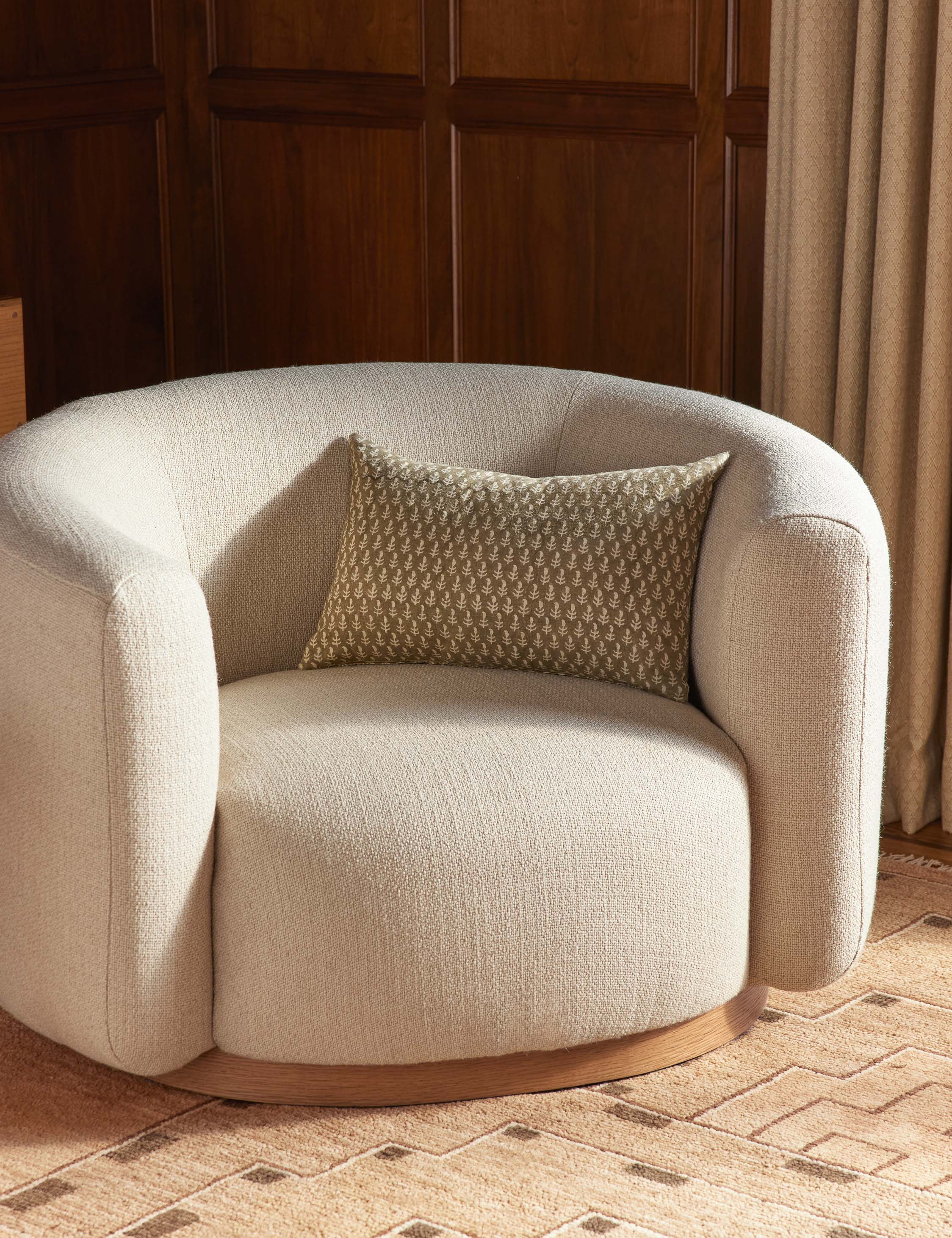 Premium Agnes Linen Pillow - Soft & Breathable Bedding for Ultimate Comfort - Perfect for Home Decor, Bedroom, Living Room & Cozy Nights