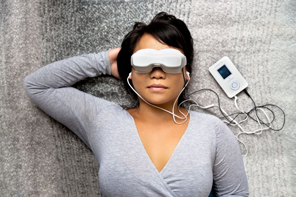 Mindplace DeepVision Ganzfeld Display for Kasina & Limina Meditation Systems | Enhanced Light Therapy Device for Deep Meditation & Relaxation | Perfect for Home Meditation Practice & Stress Relief
