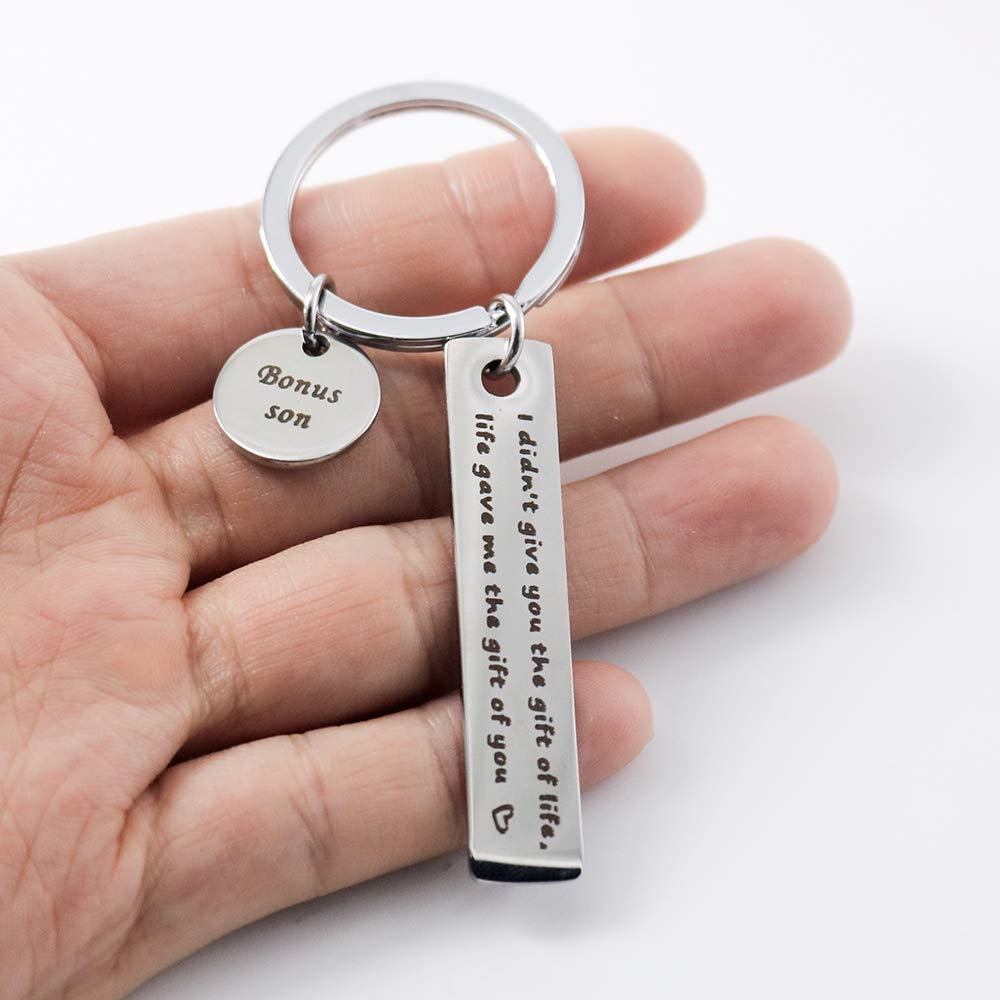 Unique Stepdaughter & Stepmother Gift Set - Heartfelt Bonus Daughter & Mom Keychains for Special Occasions | Perfect for Birthdays, Mother's Day & Family Celebrations