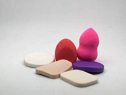 EverGlowy 6-in-1 Makeup Sponge Set - 6 Multicolor Beauty Blenders for Flawless Makeup Application