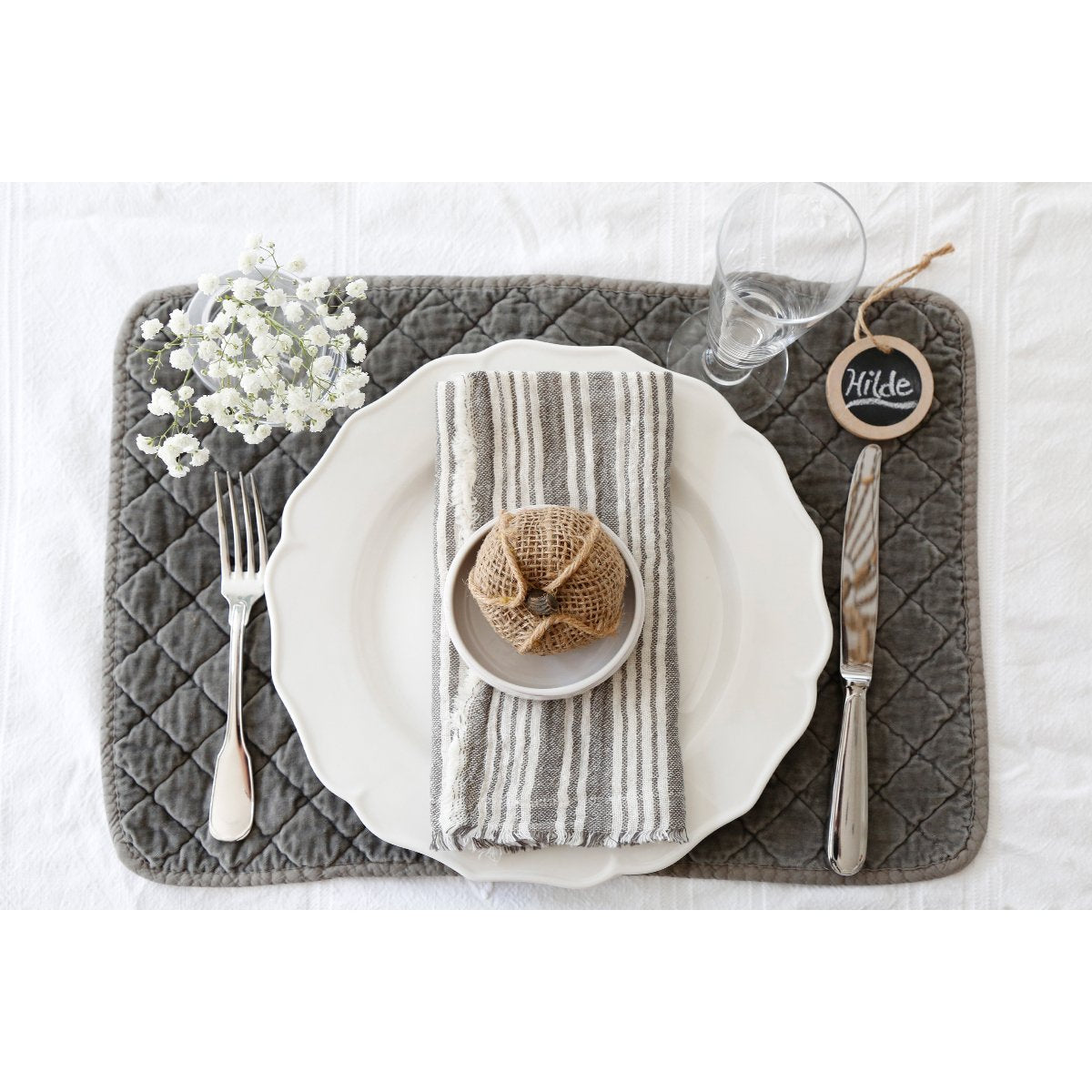 Premium Yountville Napkins - Soft, Absorbent & Elegant Dinner Napkins for Fine Dining, Parties & Everyday Use