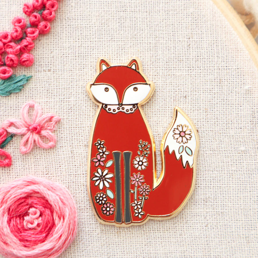 Floral Fox Needle Minder - Magnetic Pin Cushion for Sewing, Embroidery & Quilting - Perfect for Crafters, DIY Projects & Fabric Arts