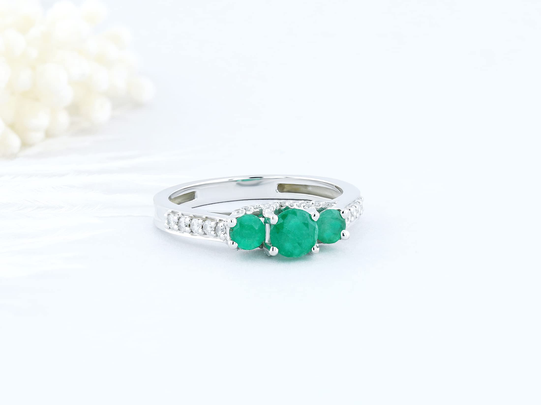 Dazzlingrock Collection 14K Solid White Gold Round White Diamond & Emerald 3-Stone Women's Bridal Engagement Ring | Perfect for Proposals, Anniversaries & Special Occasions