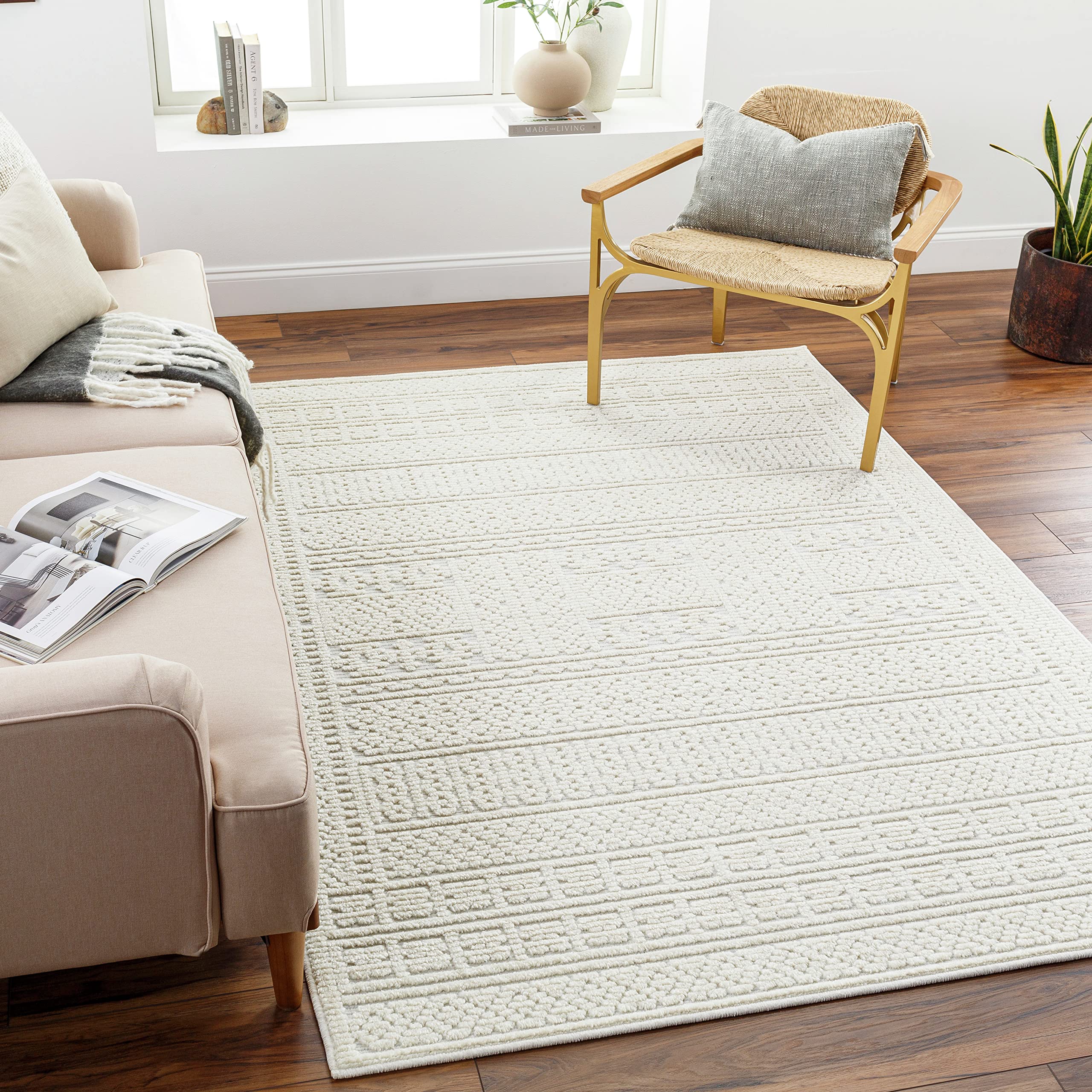 Livabliss Lyna Solid Washable Area Rug 5' x 7'2
