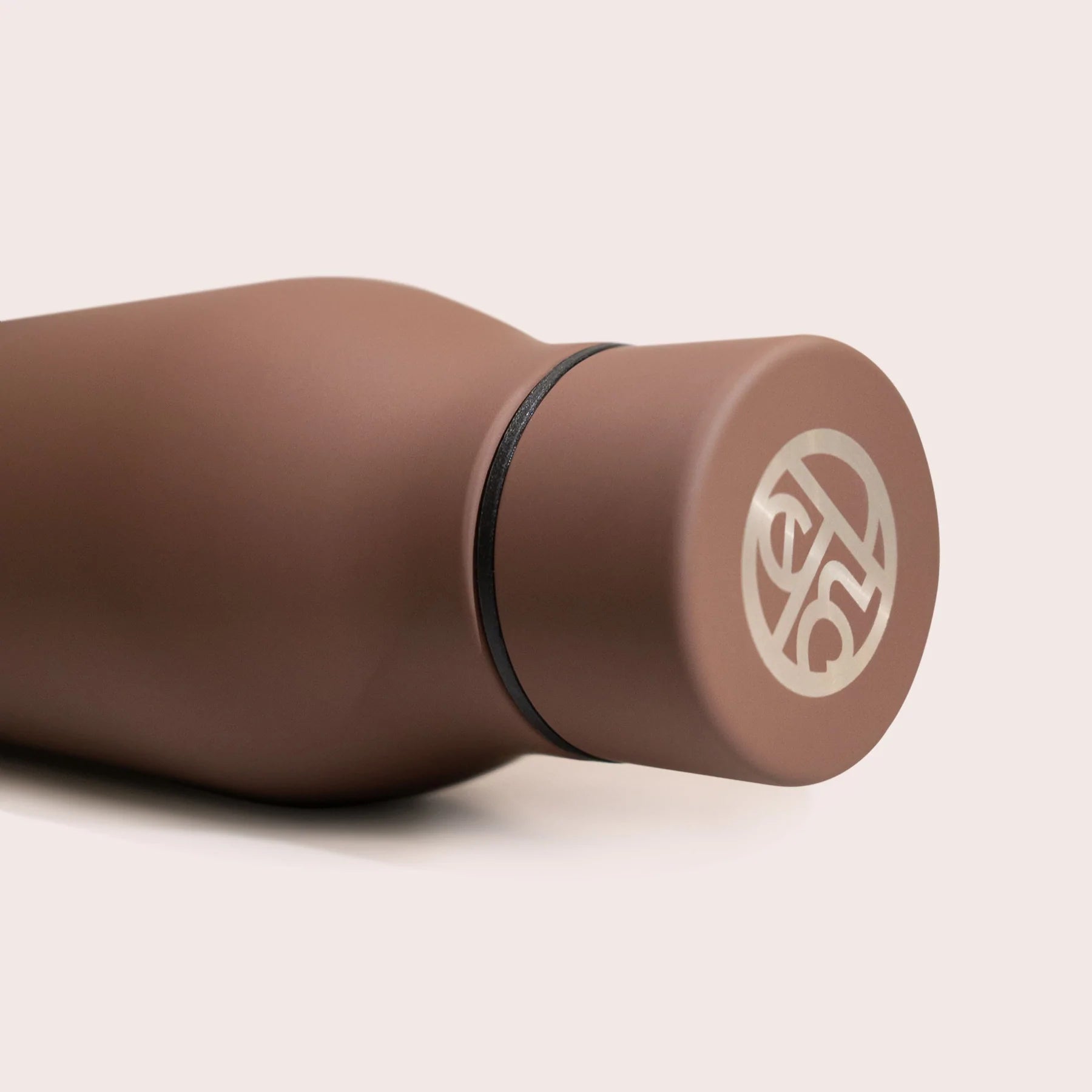 BAHE Double Layer Insulated Stainless Steel Water Bottle 600ml (20oz) - Cinnamon Color, Leak Proof & Sweat Proof - Perfect for Gym, Hiking, Office & Travel
