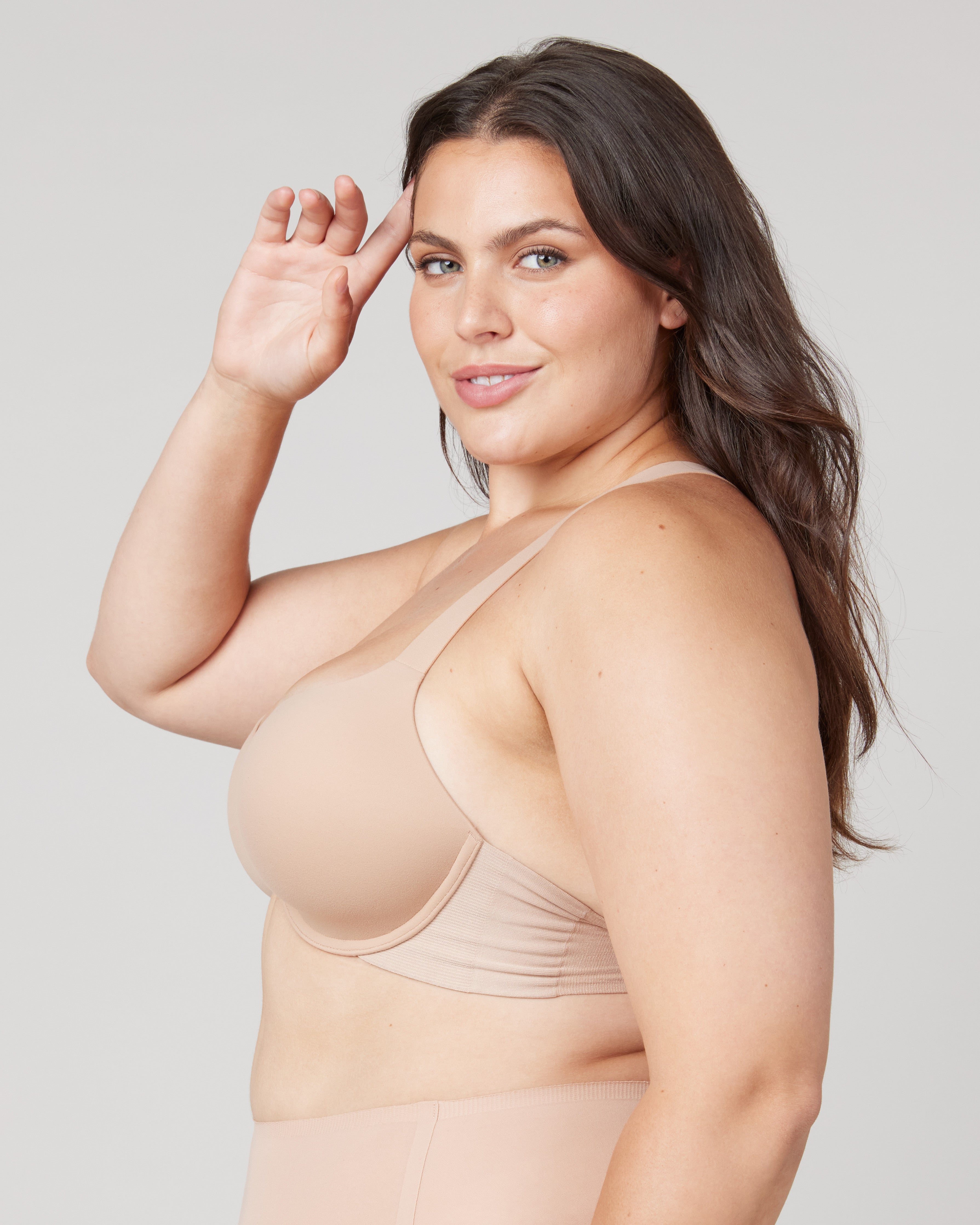SPANX Smooth Lightly Lined Racerback Bra - Comfortable Wireless Support for Everyday Wear, Yoga & Workouts