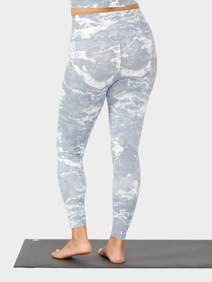 Manduka Evolve Women's Yoga Leggings - High Waisted Workout Pants for Pilates, Gym & Running - Moisture Wicking & Stretchy Activewear