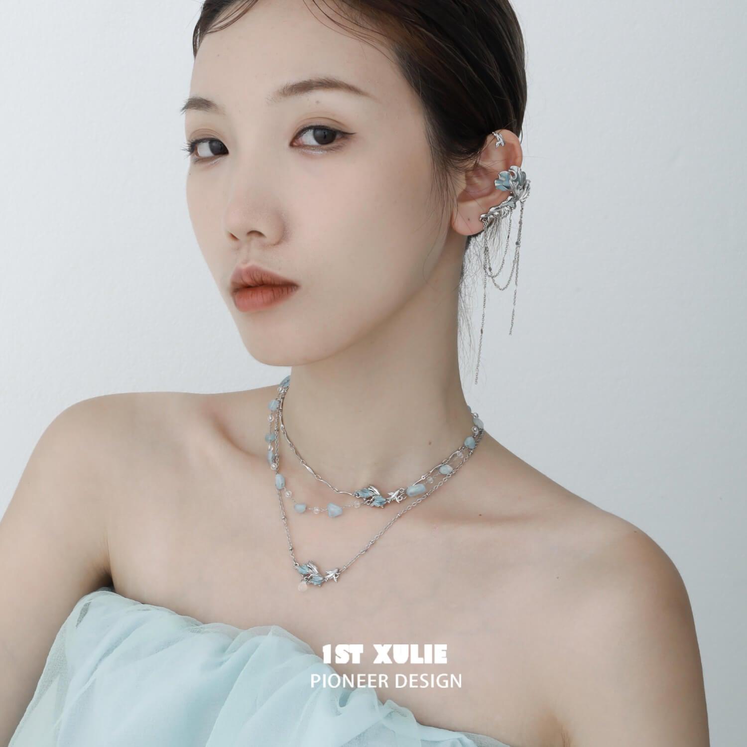 18K Platinum Plated Titanium Chain Necklace with Aquamarine Goldfish Pendant - Elegant Jewelry Gift for Women, Perfect for Birthdays, Anniversaries & Special Occasions