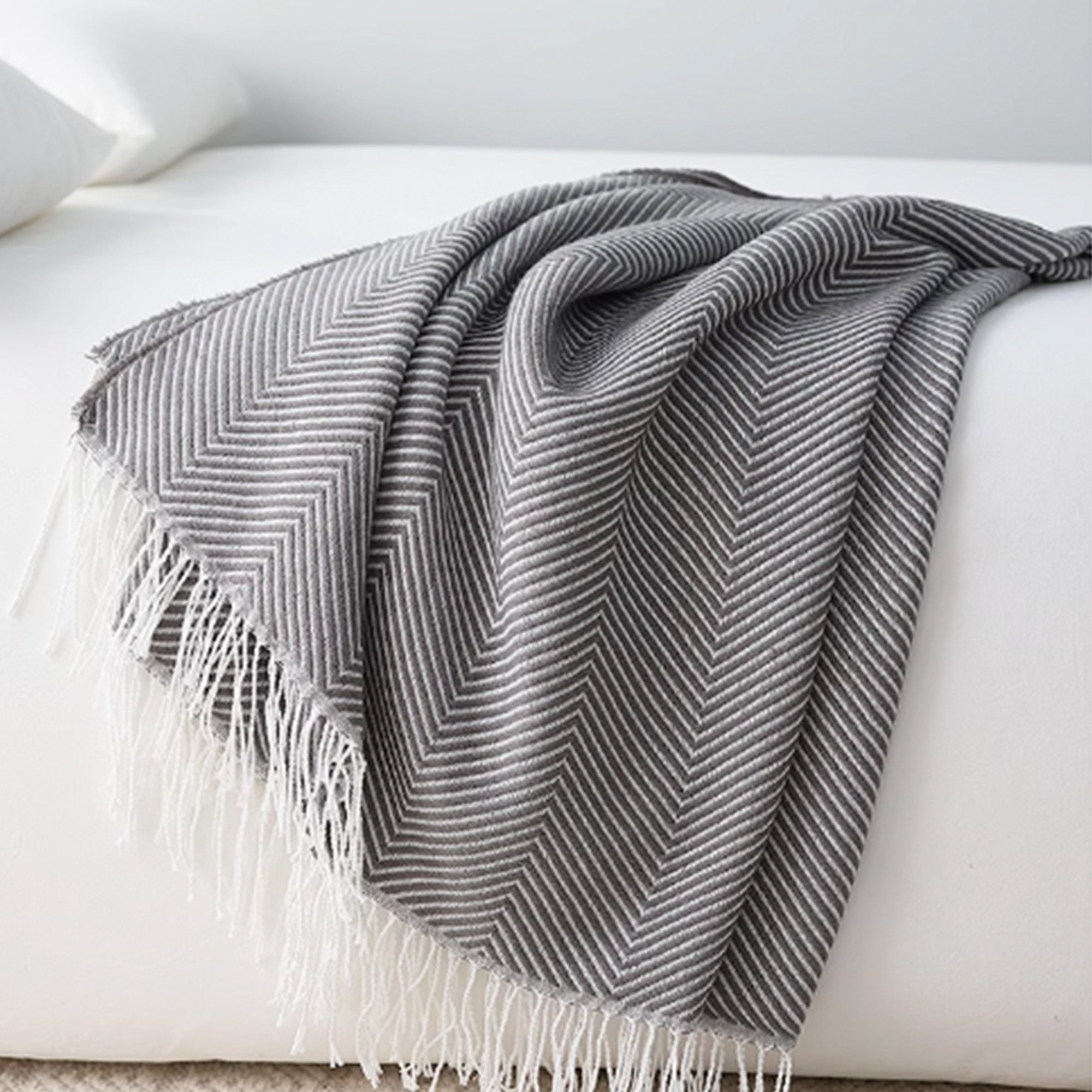 Soft Herringbone Fringed Throw Blanket - Cozy Knit Blanket for Couch, Bed & Sofa - Perfect for Winter, Home Decor & Gift Giving
