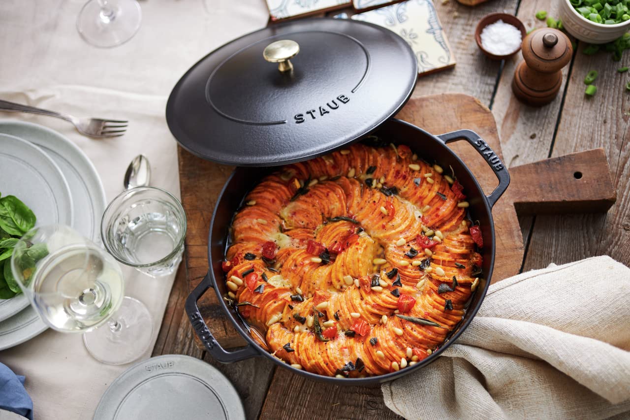 STAUB 28cm Round Cast Iron Dutch Oven with Lid - Black Enameled Cookware for All Cooktops, Heat Retention, Oven Safe to 500°F | Perfect for Braising, Stewing, Baking Bread & Serving | Made in France | Ideal for Home Chefs & Gourmet Cooking