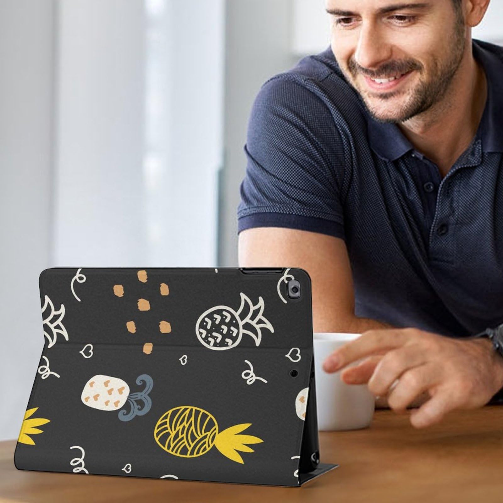 Pineapple Pattern Slim Shockproof Waterproof Protective Case Cover with Stand for iPad 2017/2018/Air 1/Air 2 (9.7 Inch) - Perfect for Travel, Office & Home Use