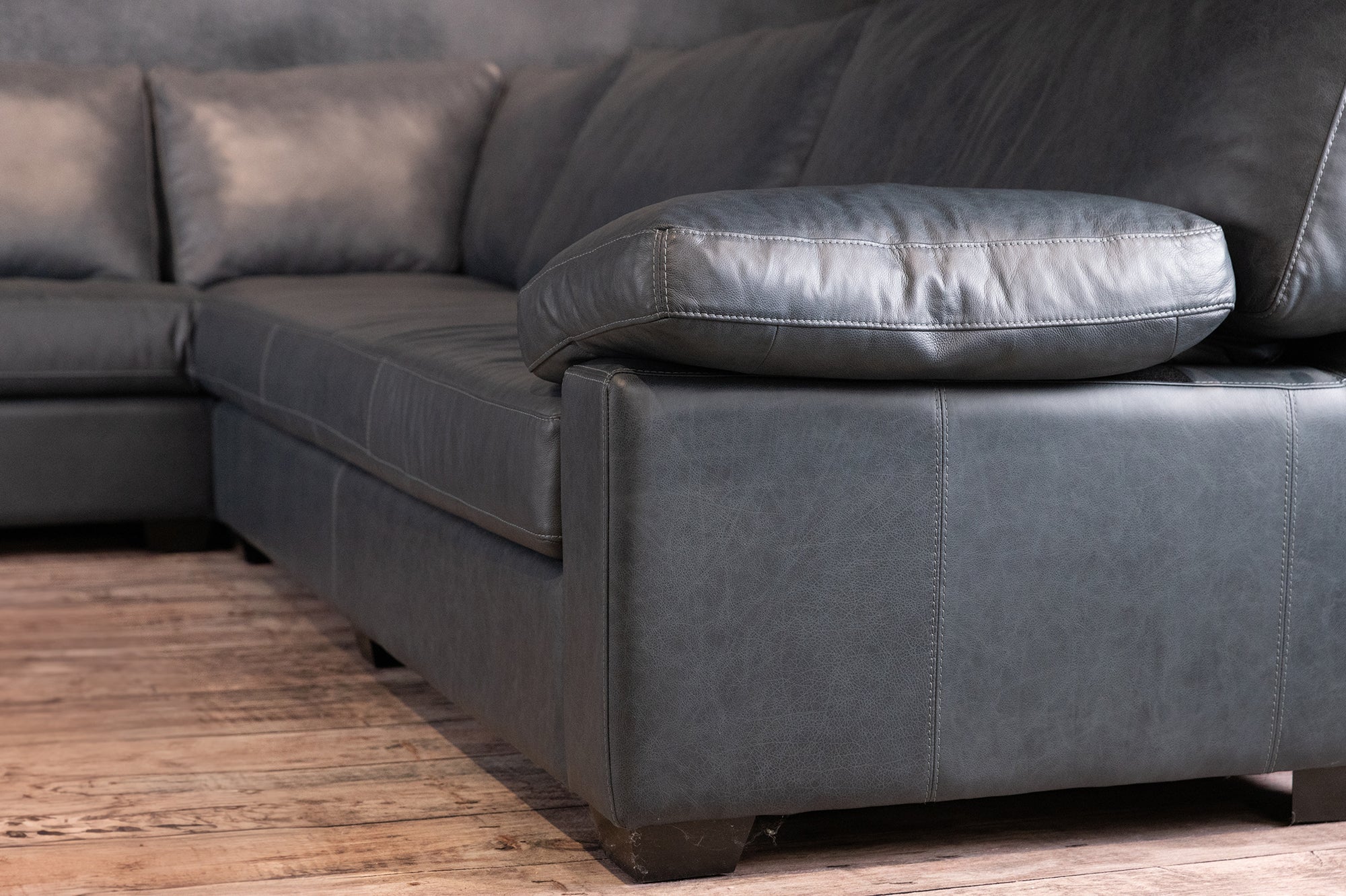 Tribesman Genuine Leather Sectional Sofa - Modern L-Shaped Couch for Living Room, Family Room & Home Theater