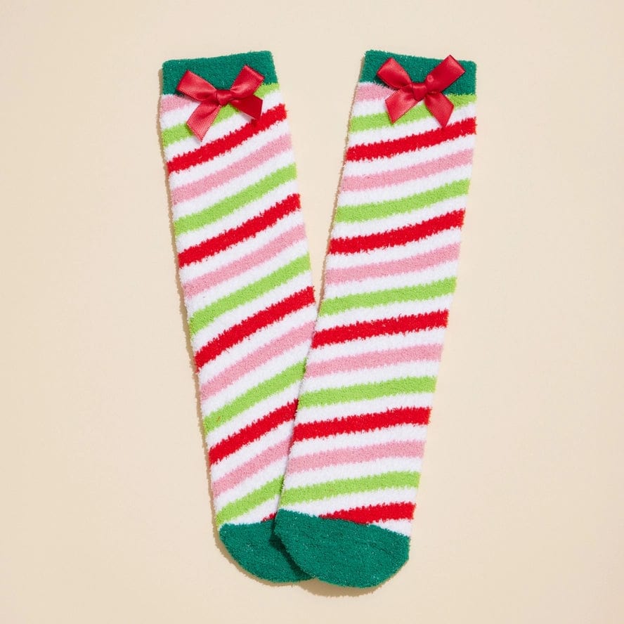 Grinch Fuzzy Socks 4-Pack - Cozy Christmas Novelty Socks for Women & Men - Perfect for Holiday Gifts, Stocking Stuffers & Winter Comfort