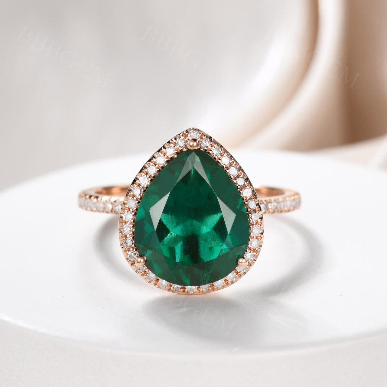 3 Carat Green Emerald Statement Ring - 10x12mm Pear Teardrop Shape Women's Cocktail Ring for Wedding, Party & Special Occasions