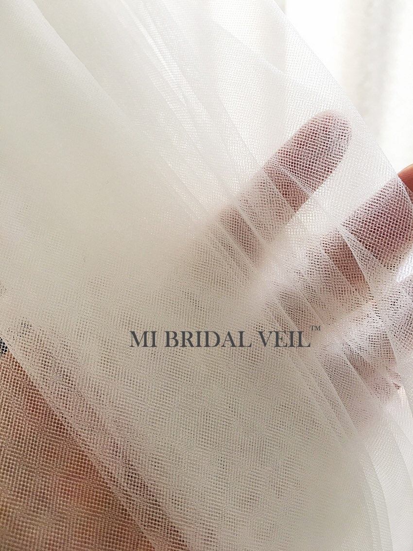 Elegant Wedding Veil - Soft Sheer Tulle Bridal Veil with Hand-Sewn Metal Comb | Fingertip, Floor, Chapel & Cathedral Lengths | Perfect for Church Weddings, Vow Renewals & Bridal Photography