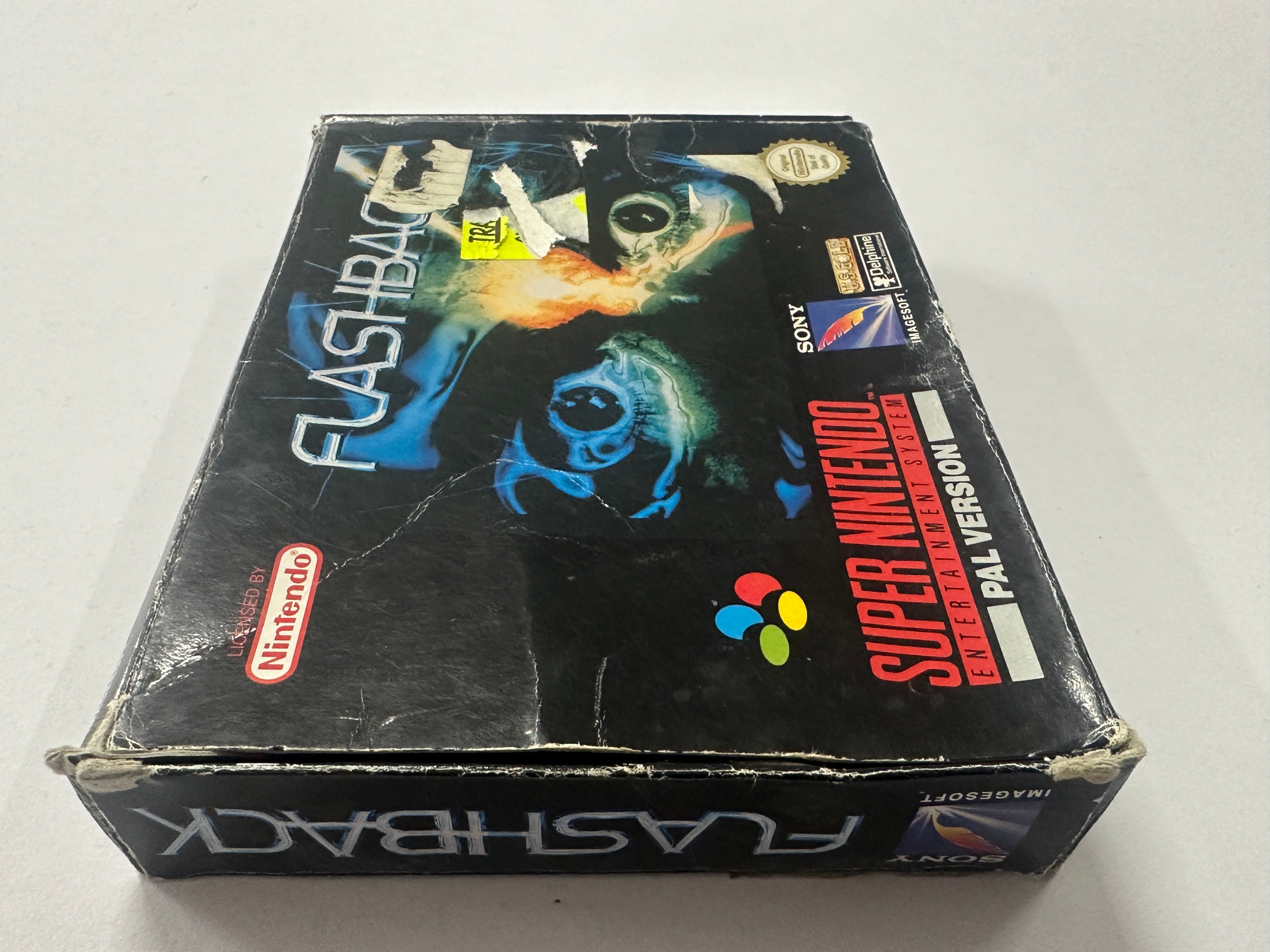 Flashback Complete In Box - Retro Gaming Console with Classic Games - Perfect for Nostalgic Gamers & Collectors | Great for Home Entertainment & Gift Giving