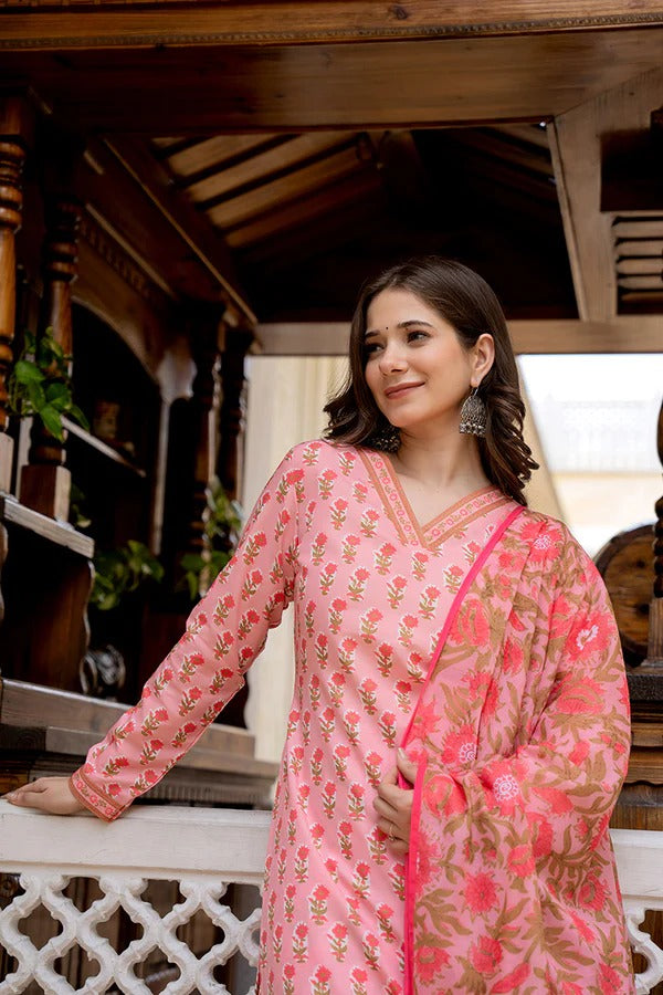 Stylish Baby Pink Rayon Blend Floral Printed Straight Kurta Set for Women | Comfortable & Trendy Indian Ethnic Wear | Perfect for Festivals, Weddings & Casual Outings