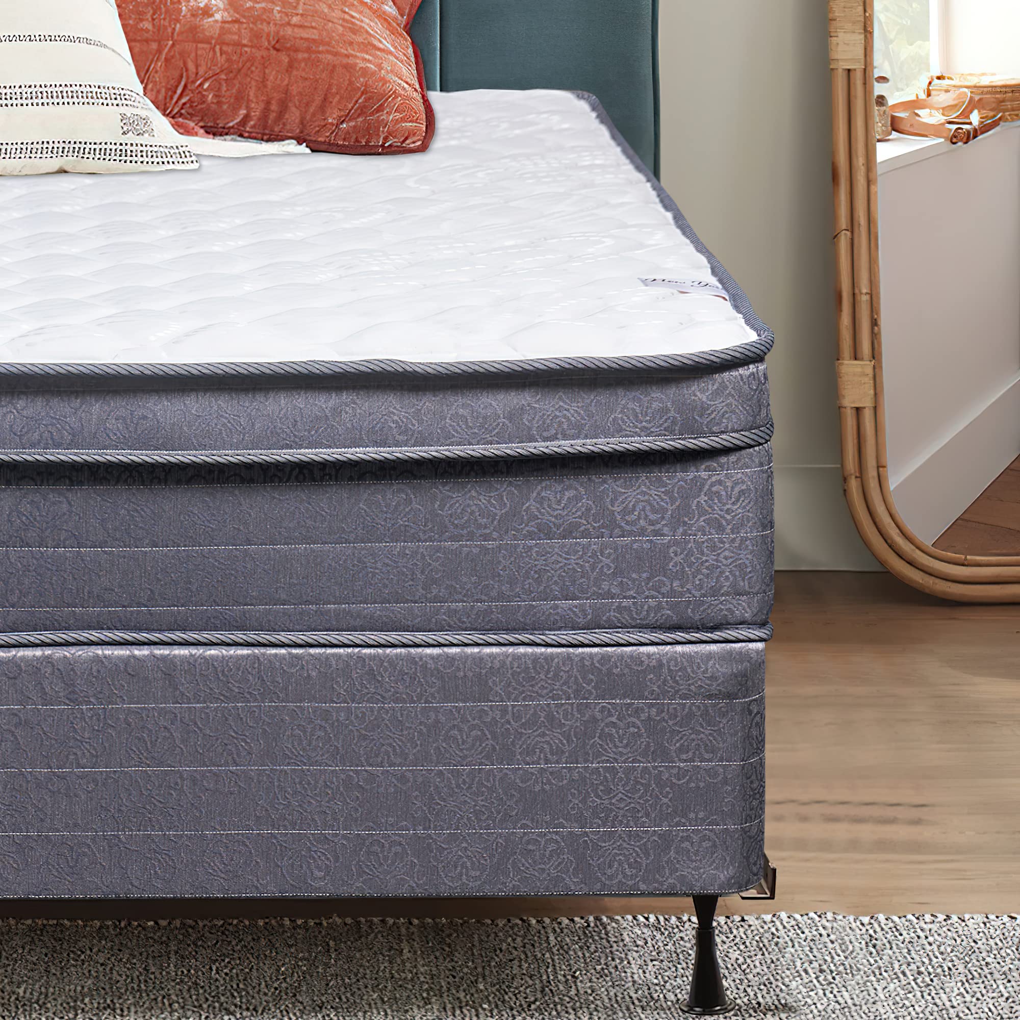 10-Inch Plush Hybrid Eurotop Innerspring Mattress with 4
