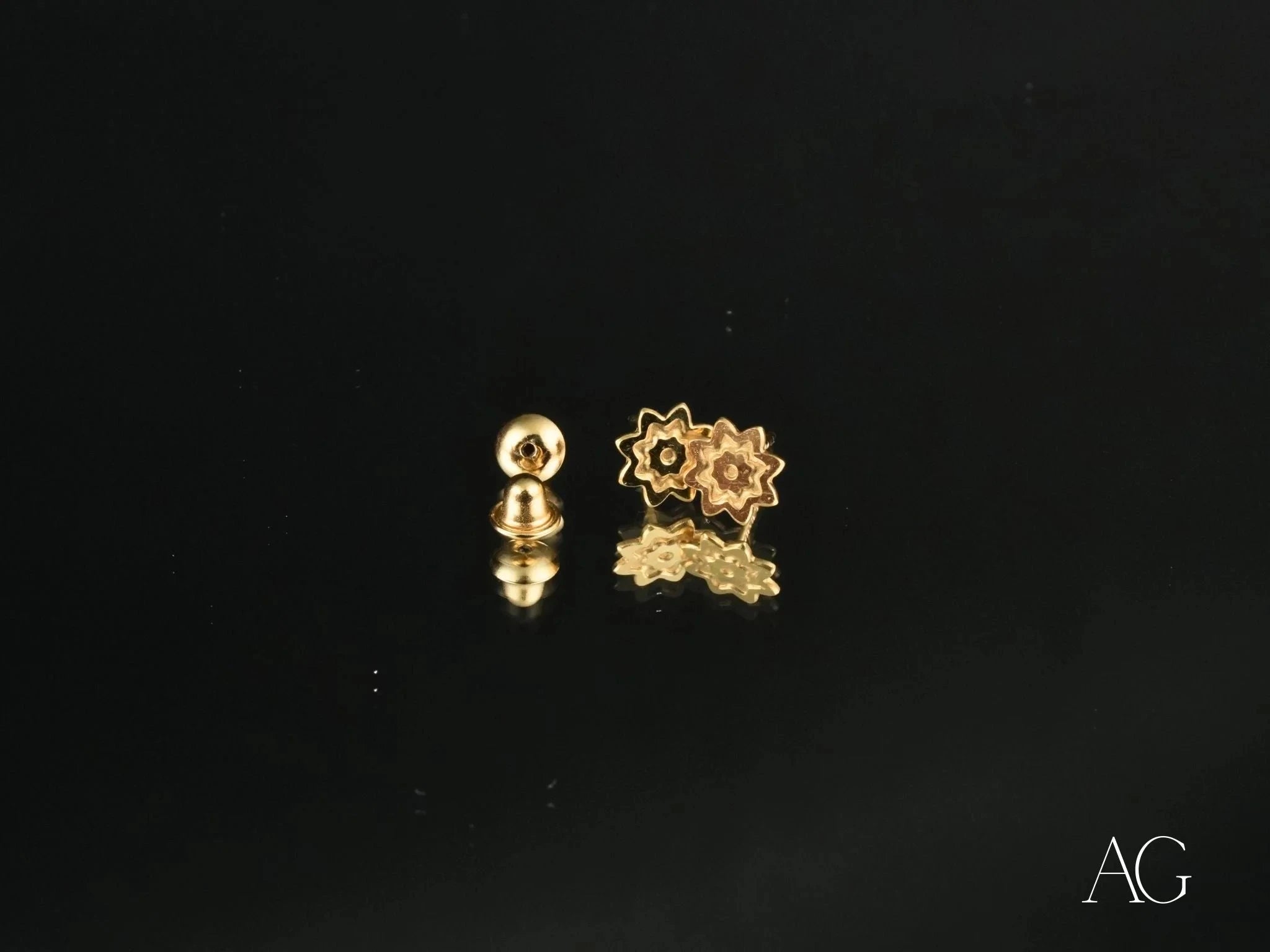 18K Gold Petile Stud Earrings - Dainty Floral Bloom Design for Women | Perfect for Weddings, Date Nights & Everyday Elegance